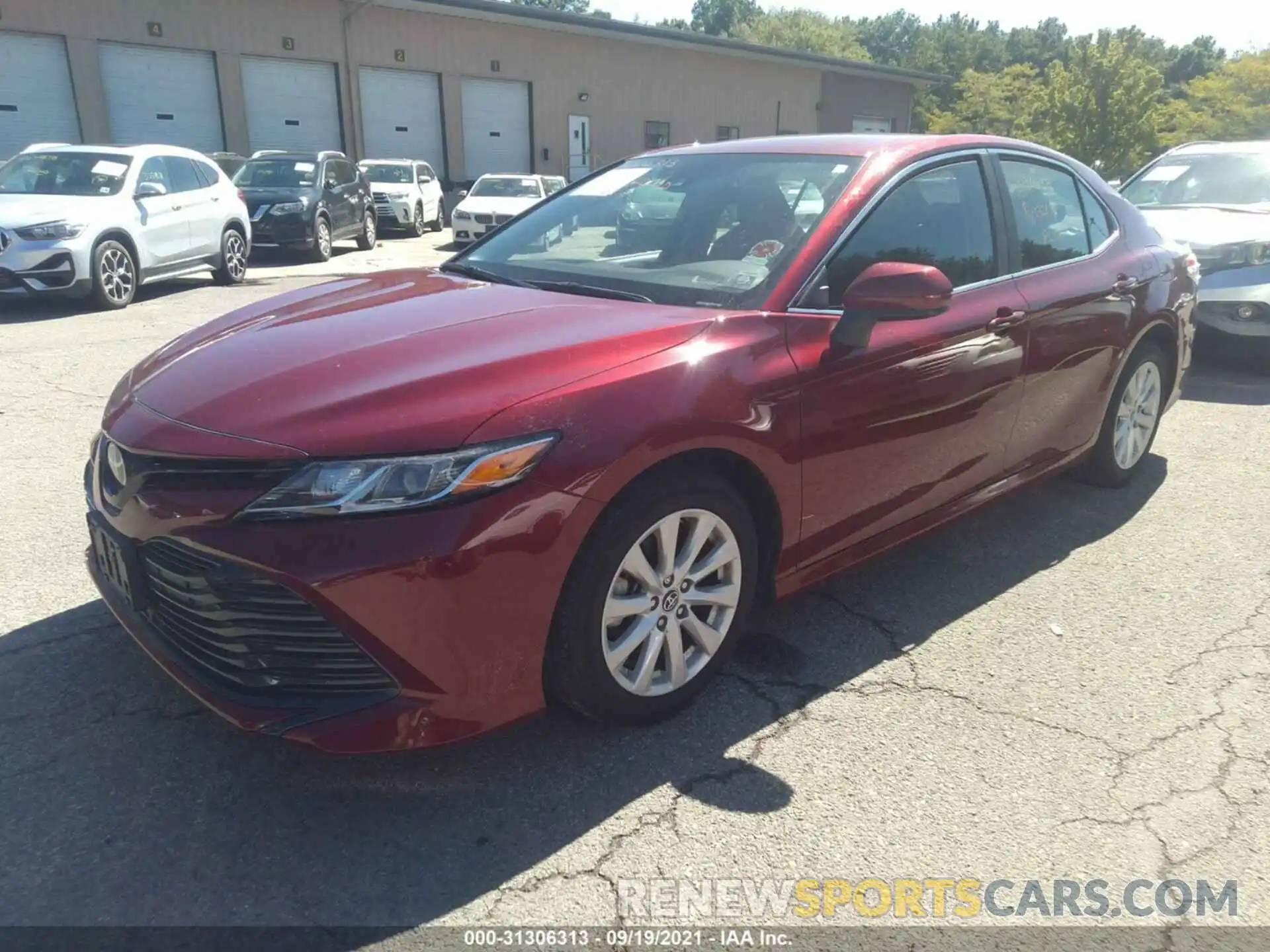 2 Photograph of a damaged car 4T1C11AK6LU920496 TOYOTA CAMRY 2020