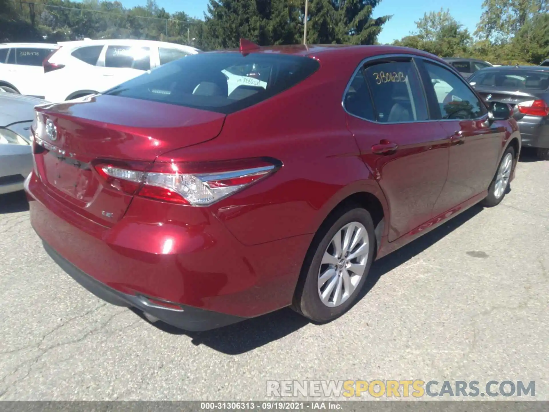 4 Photograph of a damaged car 4T1C11AK6LU920496 TOYOTA CAMRY 2020