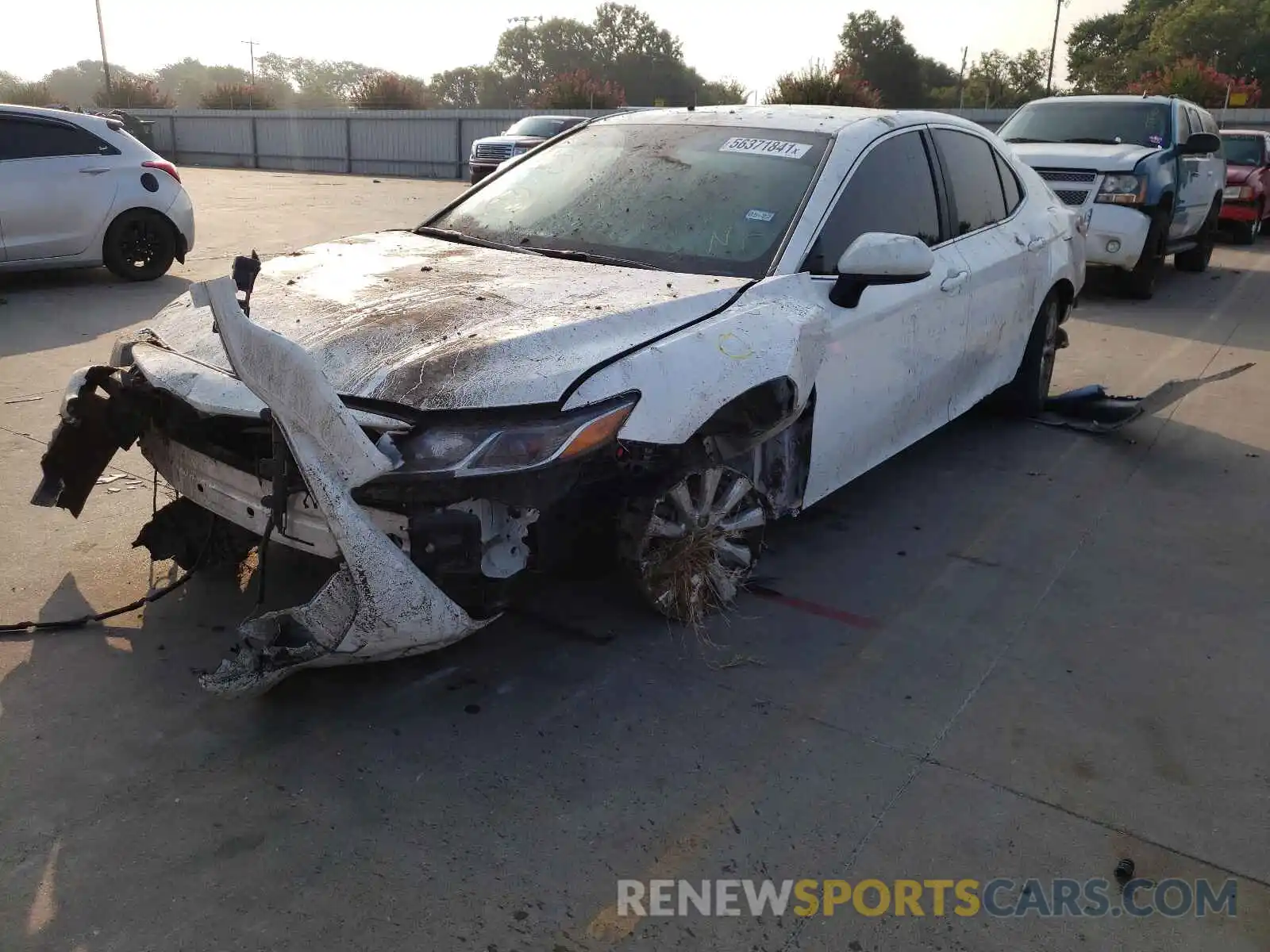 2 Photograph of a damaged car 4T1C11AK6LU930459 TOYOTA CAMRY 2020