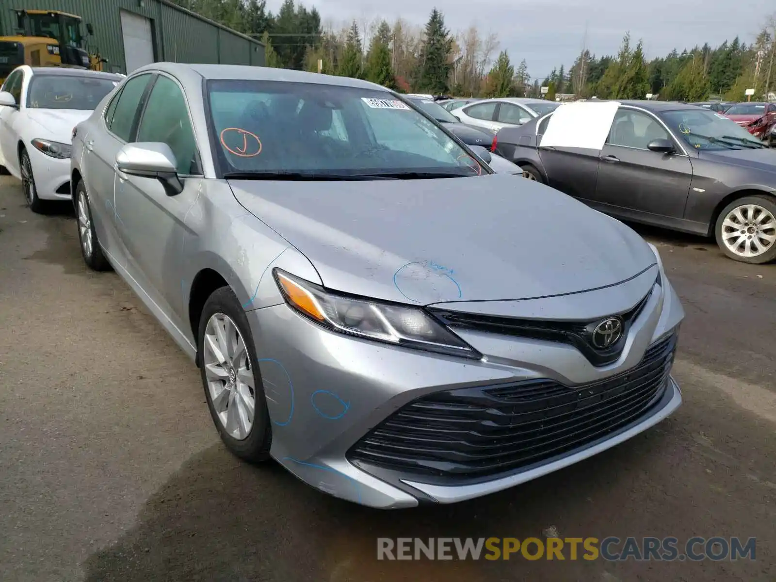 1 Photograph of a damaged car 4T1C11AK6LU933572 TOYOTA CAMRY 2020