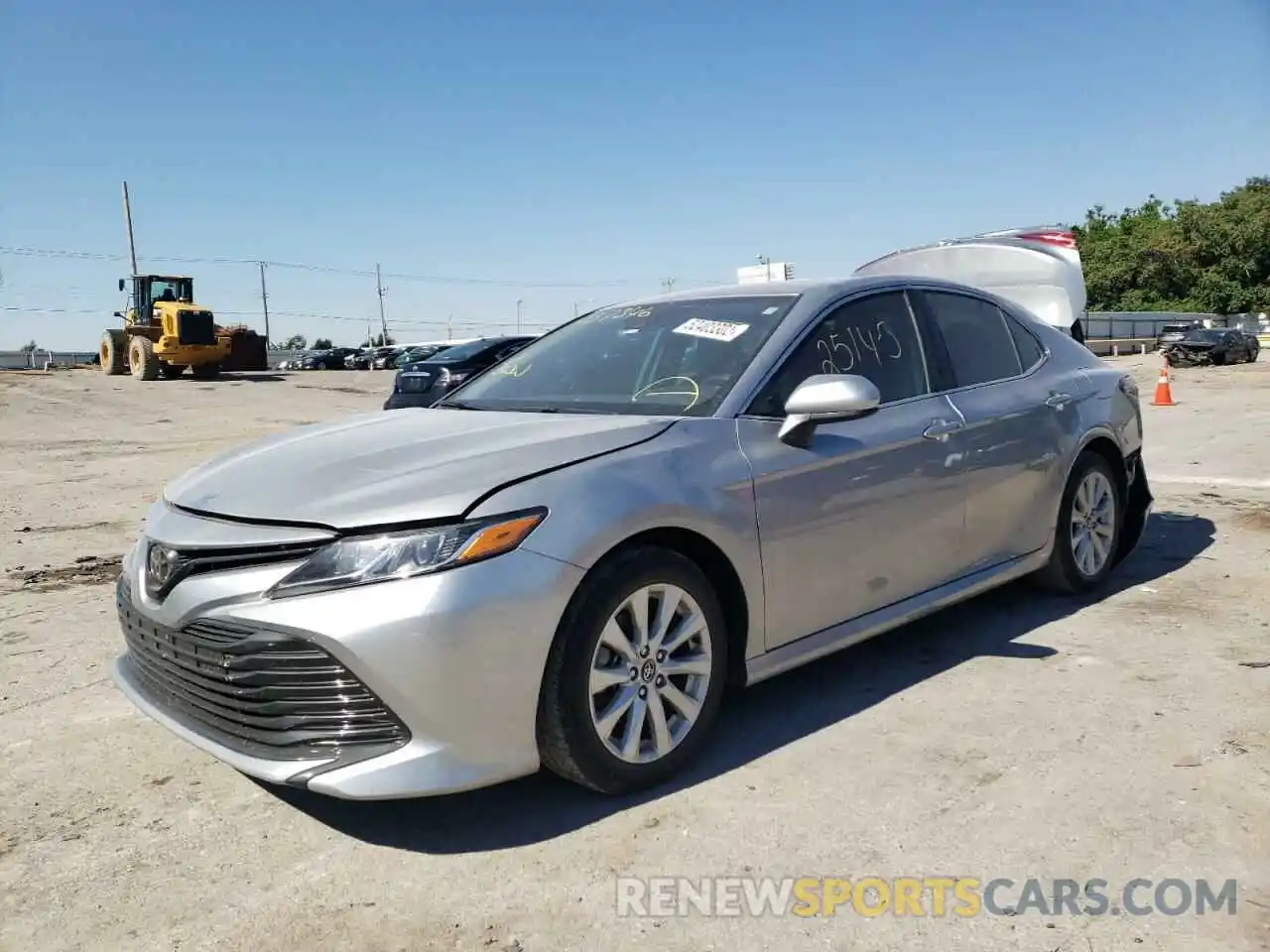 2 Photograph of a damaged car 4T1C11AK6LU937346 TOYOTA CAMRY 2020