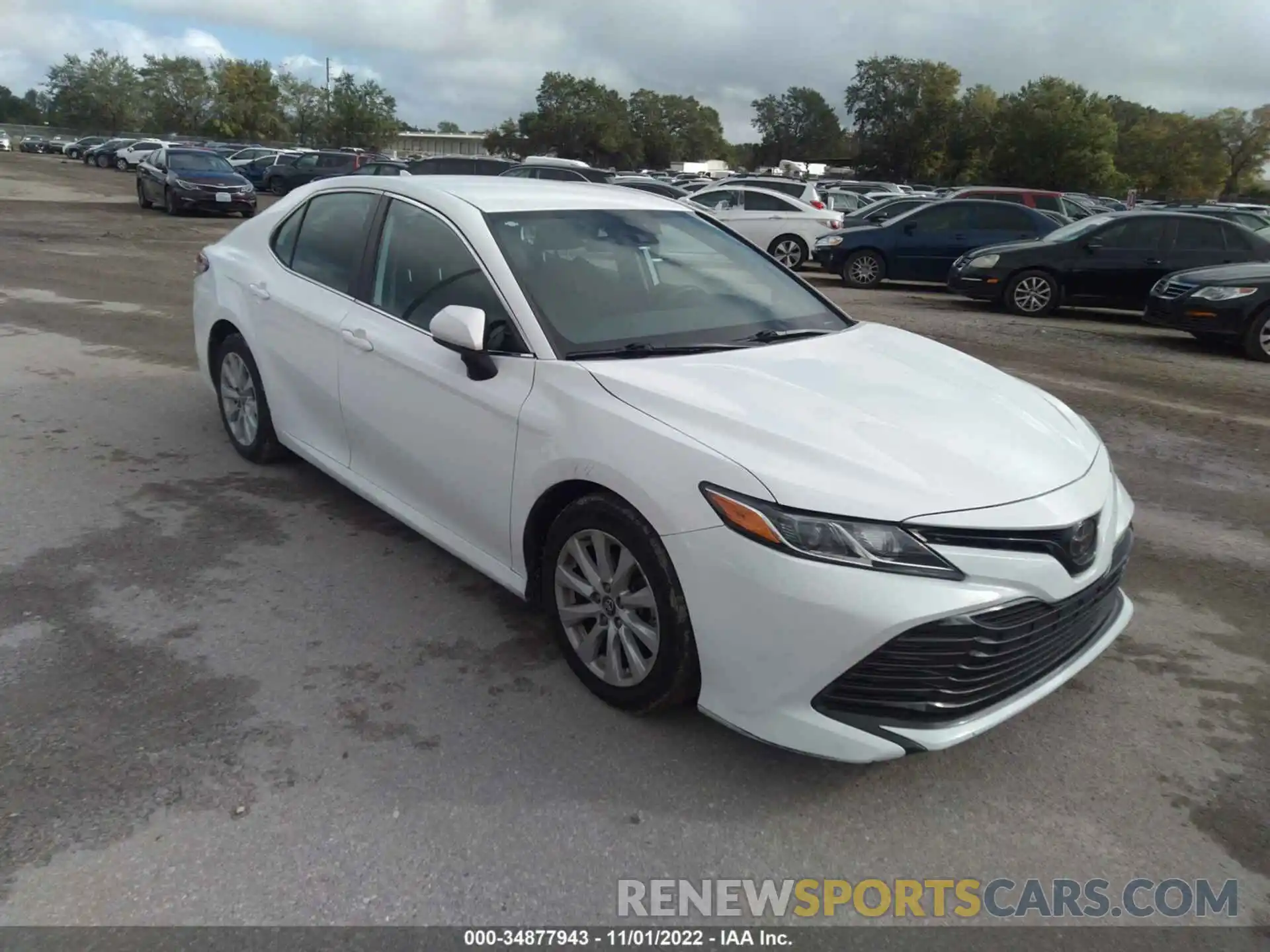 1 Photograph of a damaged car 4T1C11AK6LU941784 TOYOTA CAMRY 2020