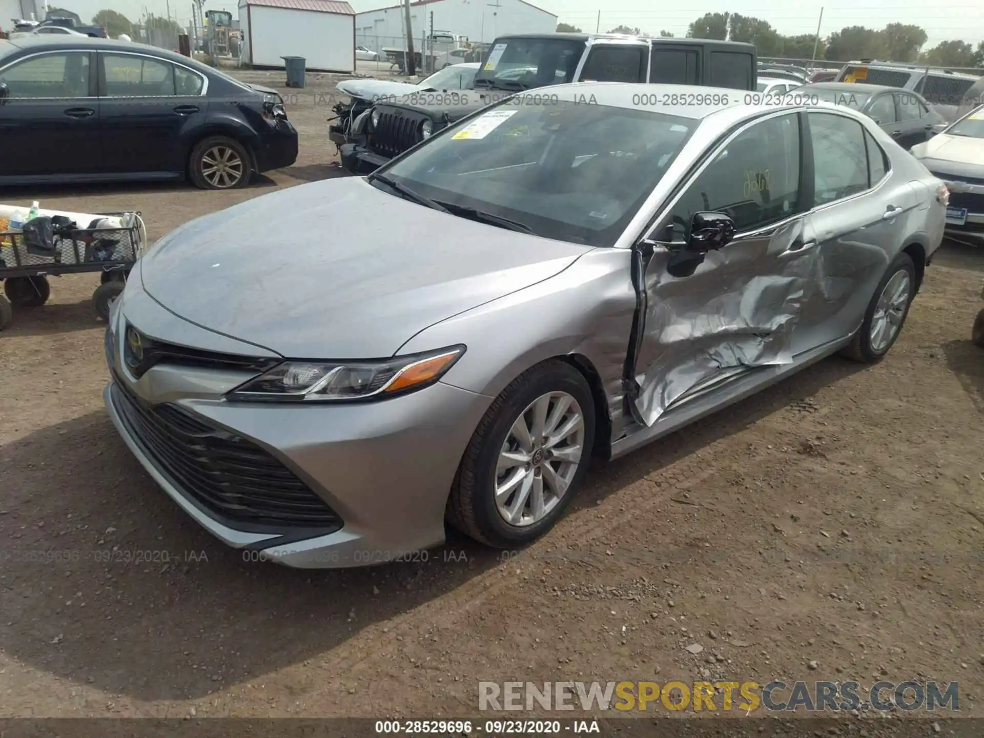 2 Photograph of a damaged car 4T1C11AK6LU947438 TOYOTA CAMRY 2020