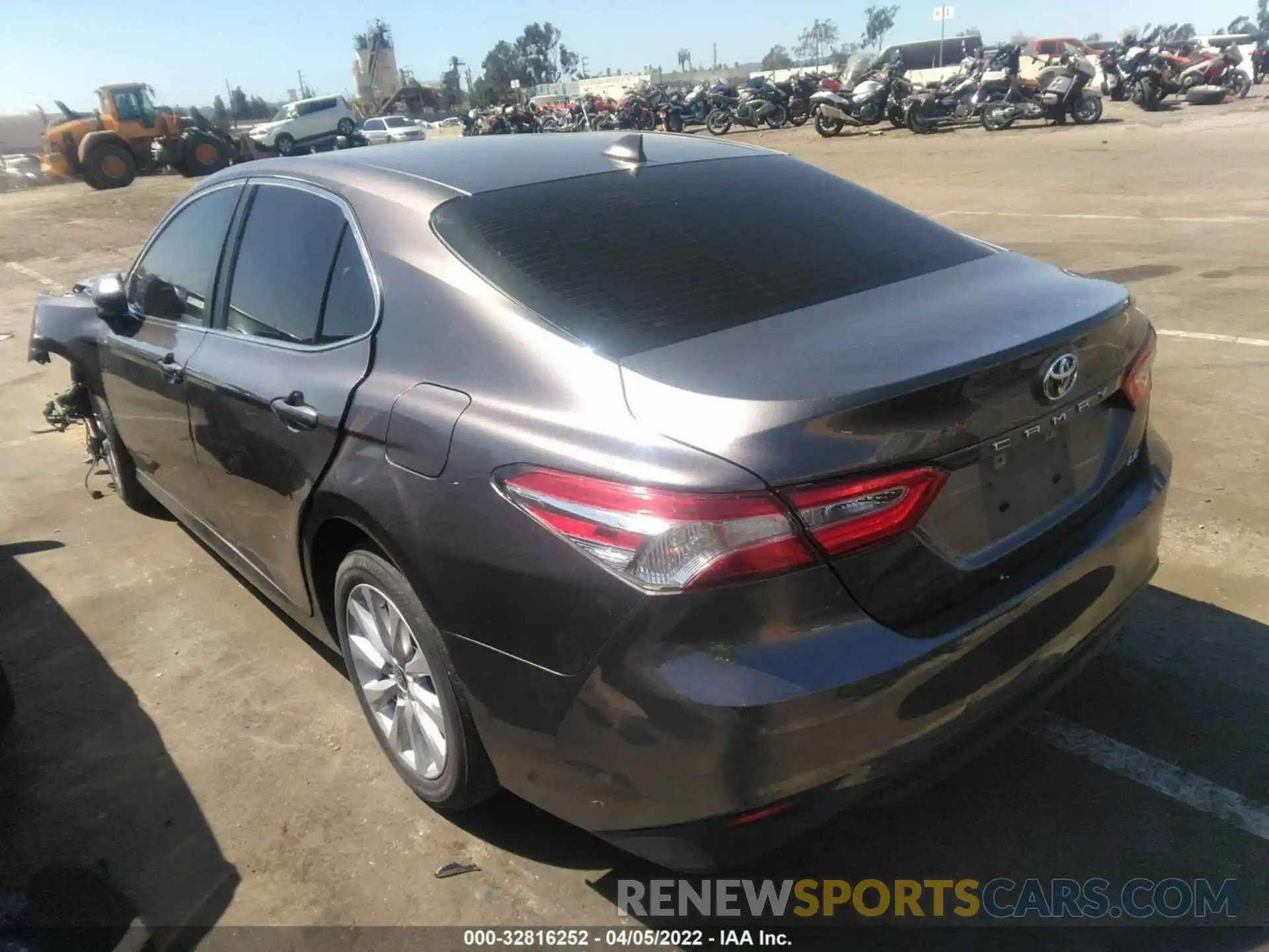 3 Photograph of a damaged car 4T1C11AK6LU949254 TOYOTA CAMRY 2020