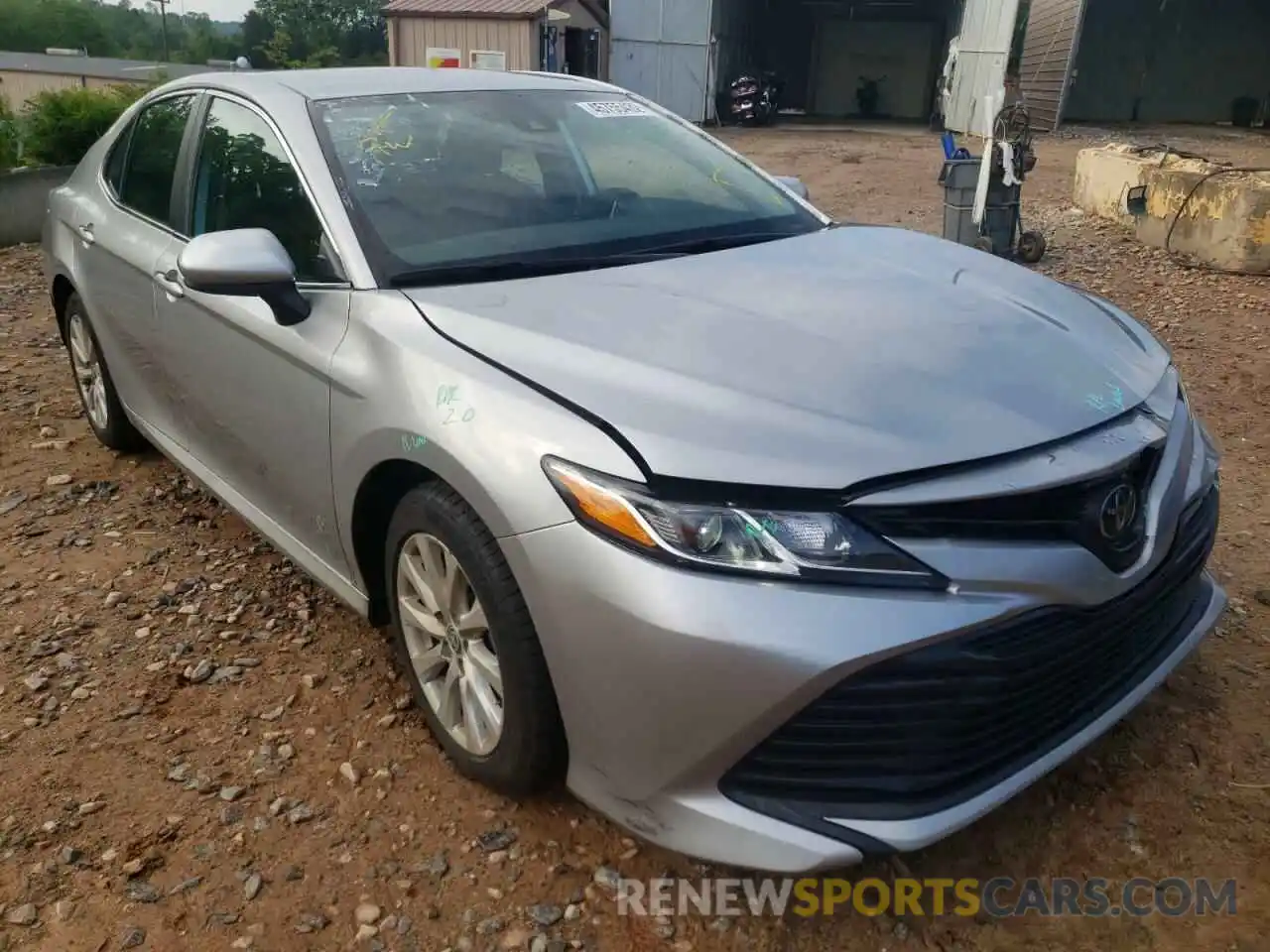 1 Photograph of a damaged car 4T1C11AK6LU949948 TOYOTA CAMRY 2020