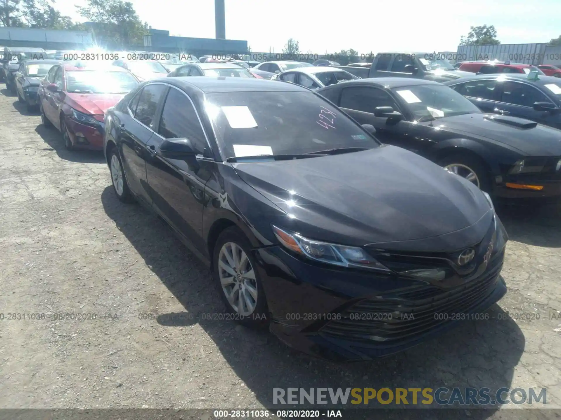 1 Photograph of a damaged car 4T1C11AK6LU952431 TOYOTA CAMRY 2020