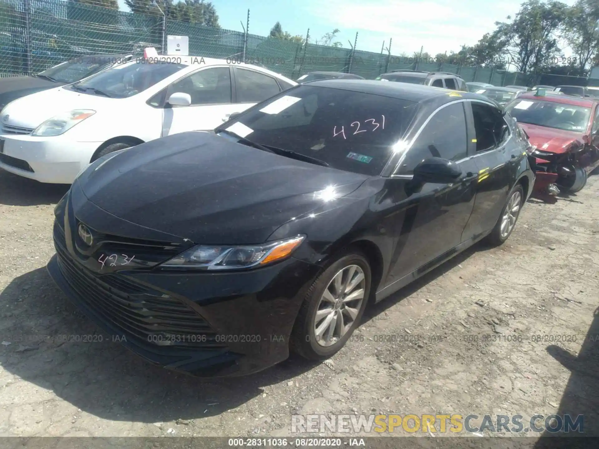 2 Photograph of a damaged car 4T1C11AK6LU952431 TOYOTA CAMRY 2020