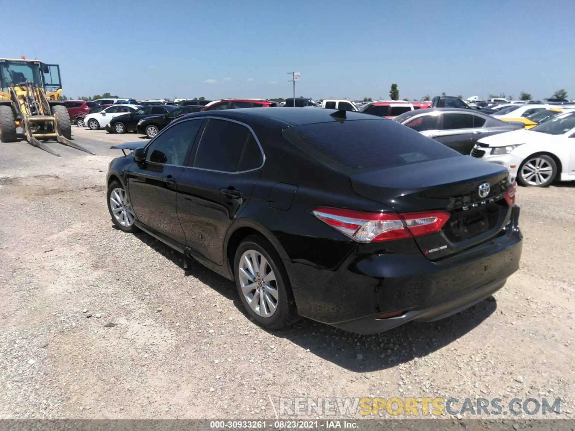 3 Photograph of a damaged car 4T1C11AK6LU957774 TOYOTA CAMRY 2020