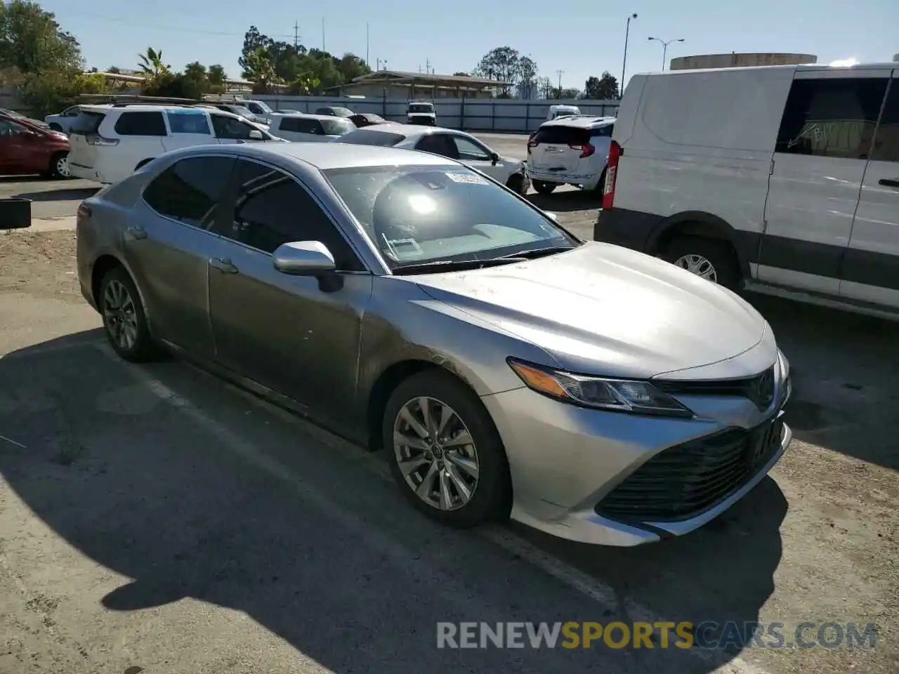 1 Photograph of a damaged car 4T1C11AK6LU963705 TOYOTA CAMRY 2020