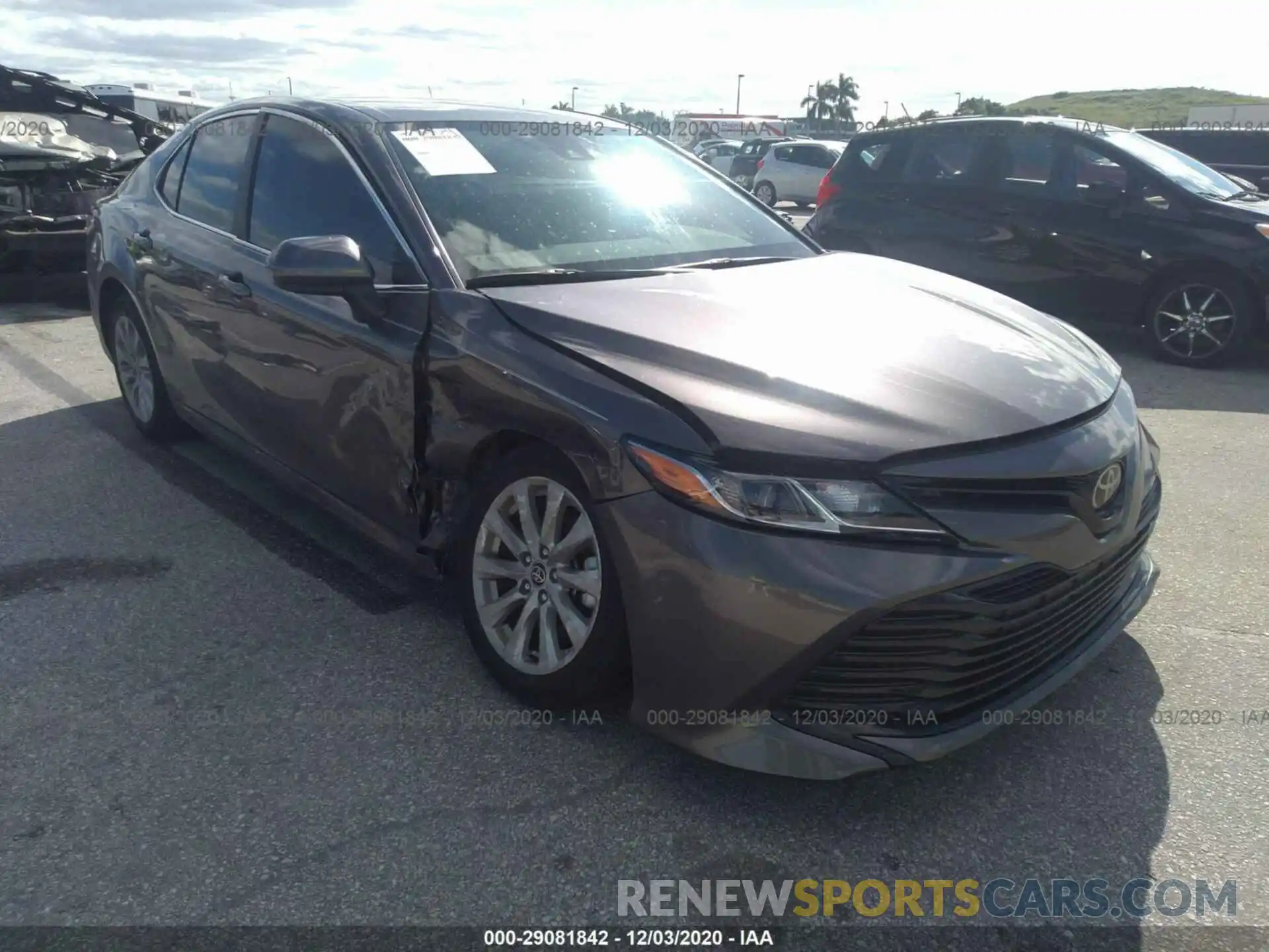 6 Photograph of a damaged car 4T1C11AK6LU965485 TOYOTA CAMRY 2020