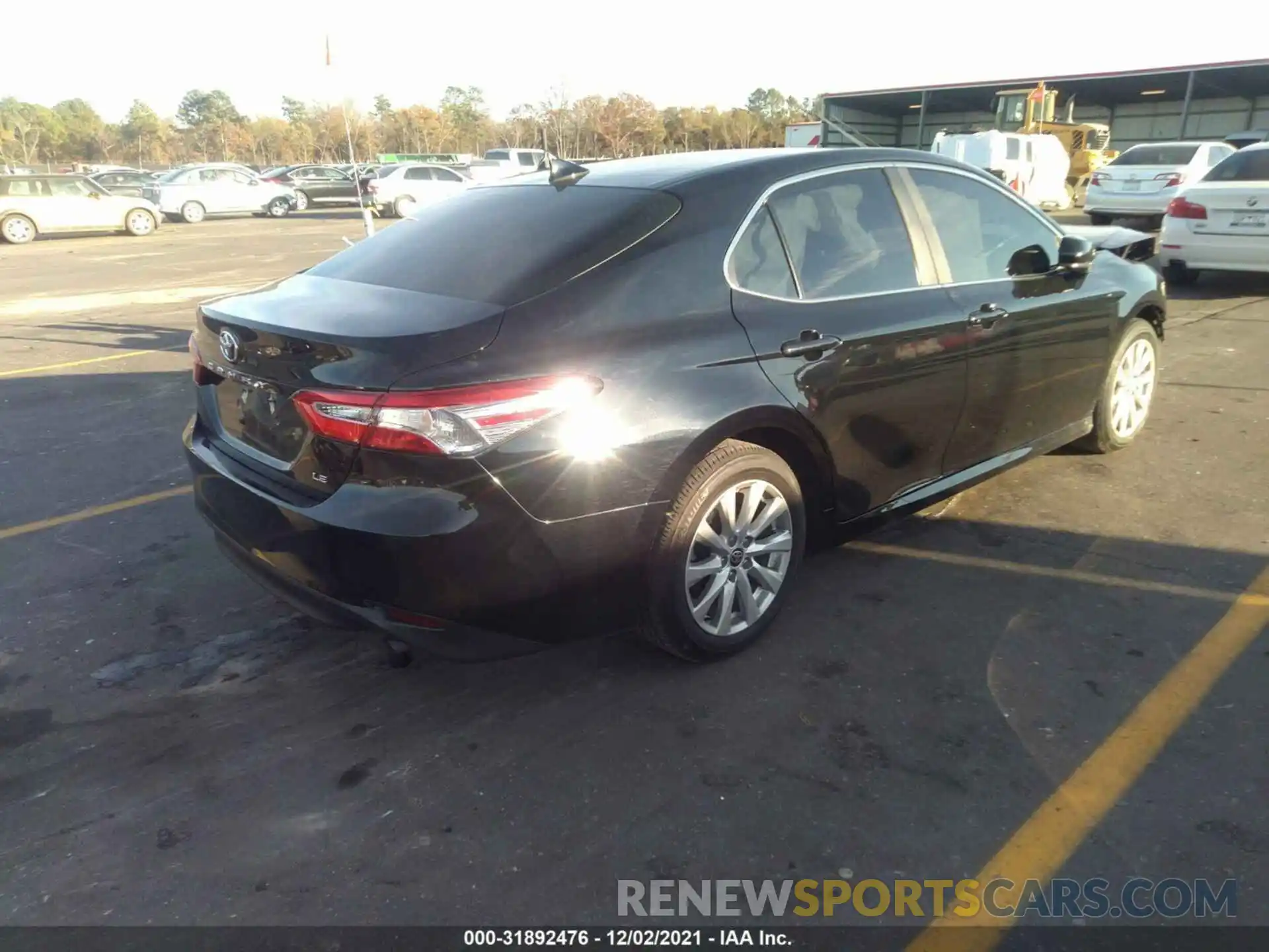 4 Photograph of a damaged car 4T1C11AK6LU982643 TOYOTA CAMRY 2020