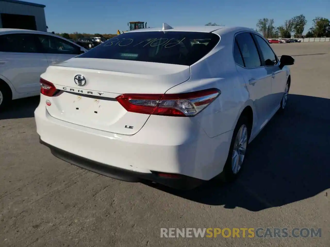 4 Photograph of a damaged car 4T1C11AK6LU997045 TOYOTA CAMRY 2020