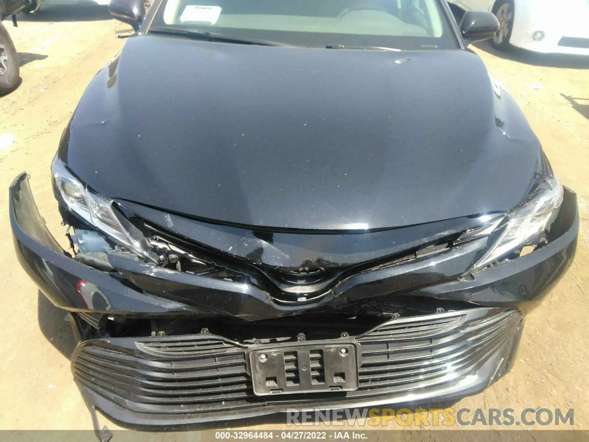 6 Photograph of a damaged car 4T1C11AK6LU997885 TOYOTA CAMRY 2020