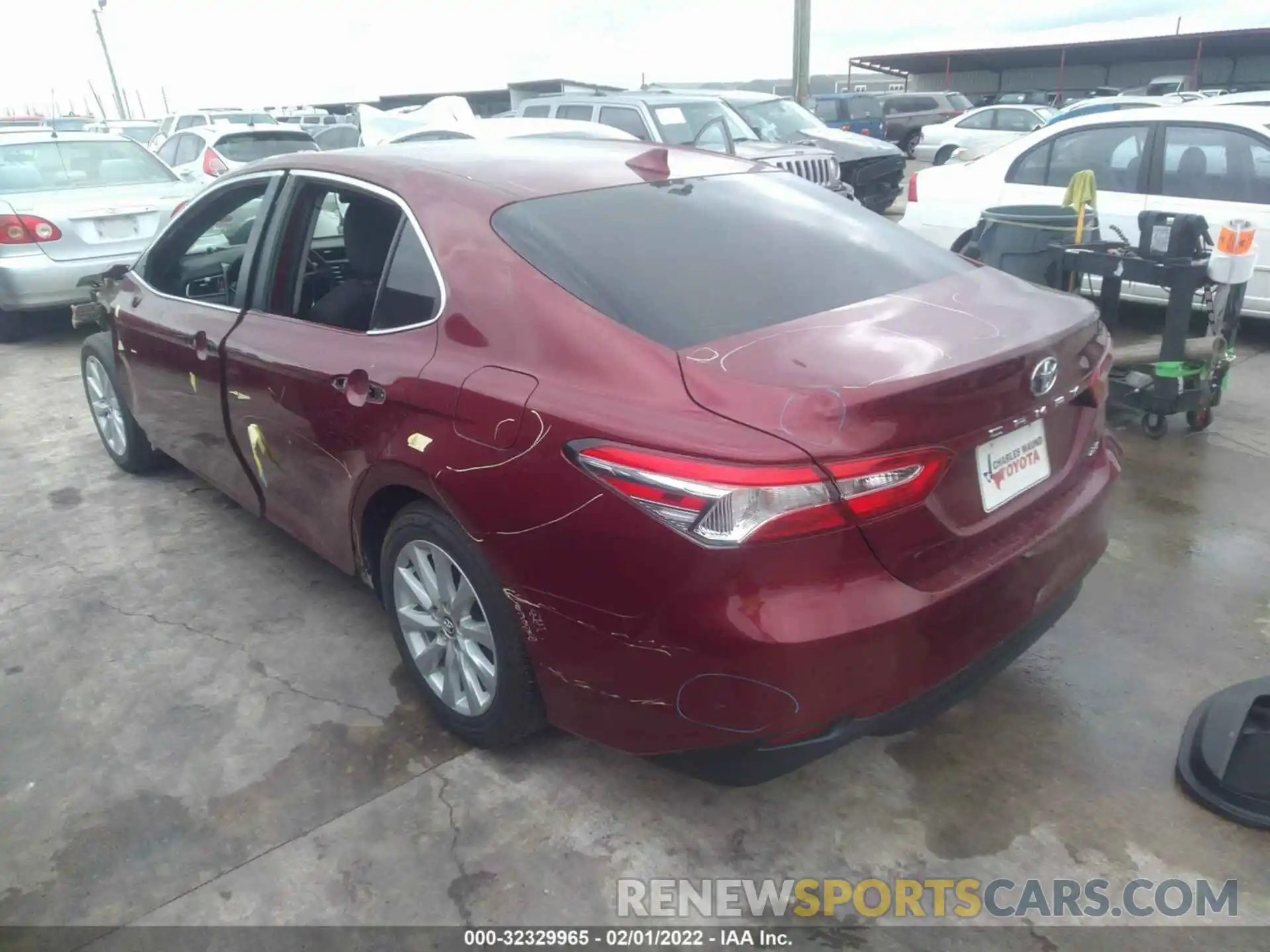 3 Photograph of a damaged car 4T1C11AK7LU306007 TOYOTA CAMRY 2020