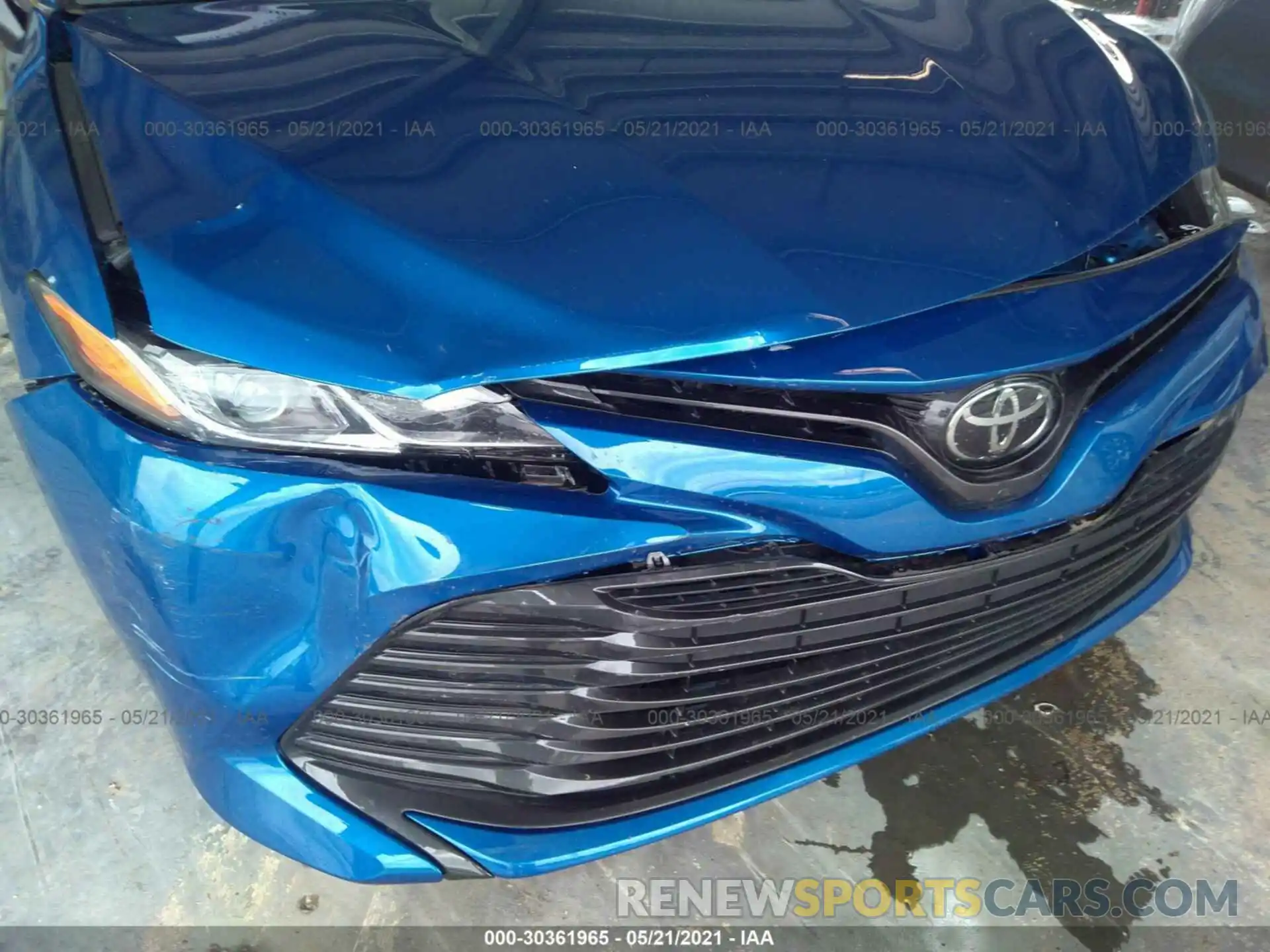 6 Photograph of a damaged car 4T1C11AK7LU322885 TOYOTA CAMRY 2020