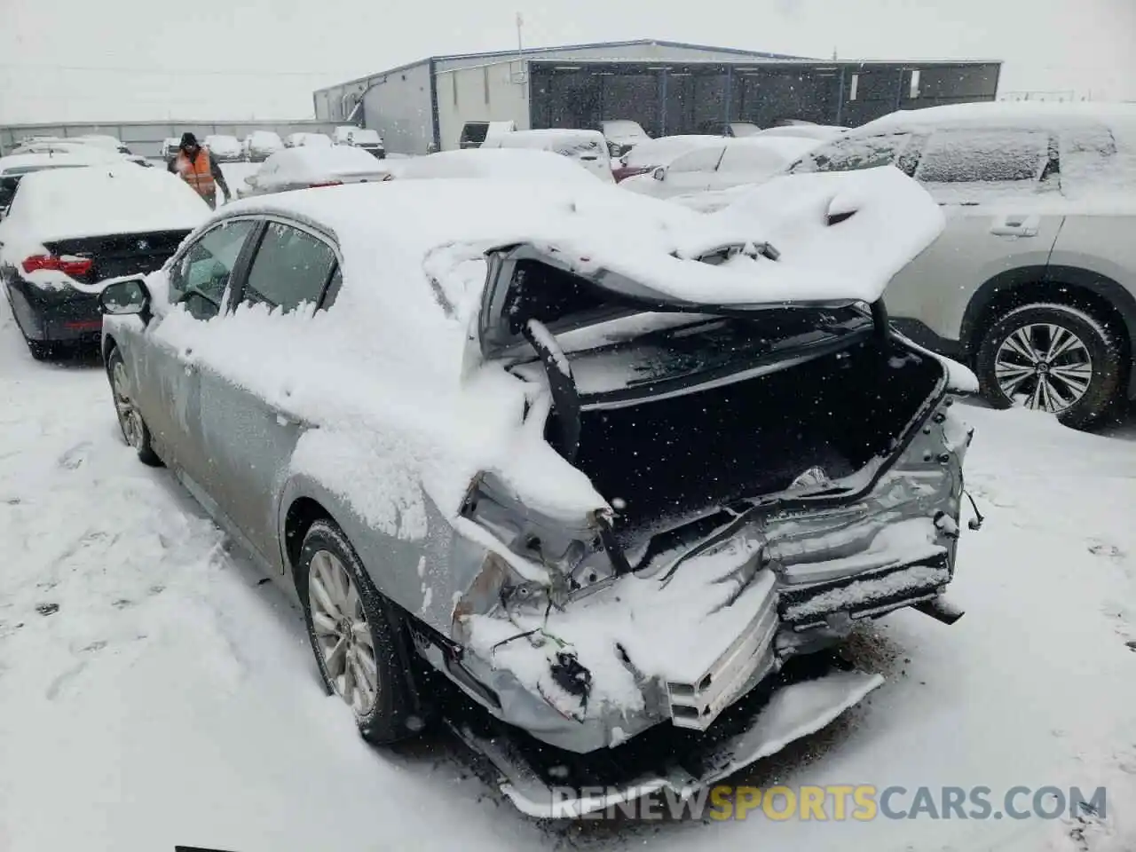 3 Photograph of a damaged car 4T1C11AK7LU330050 TOYOTA CAMRY 2020