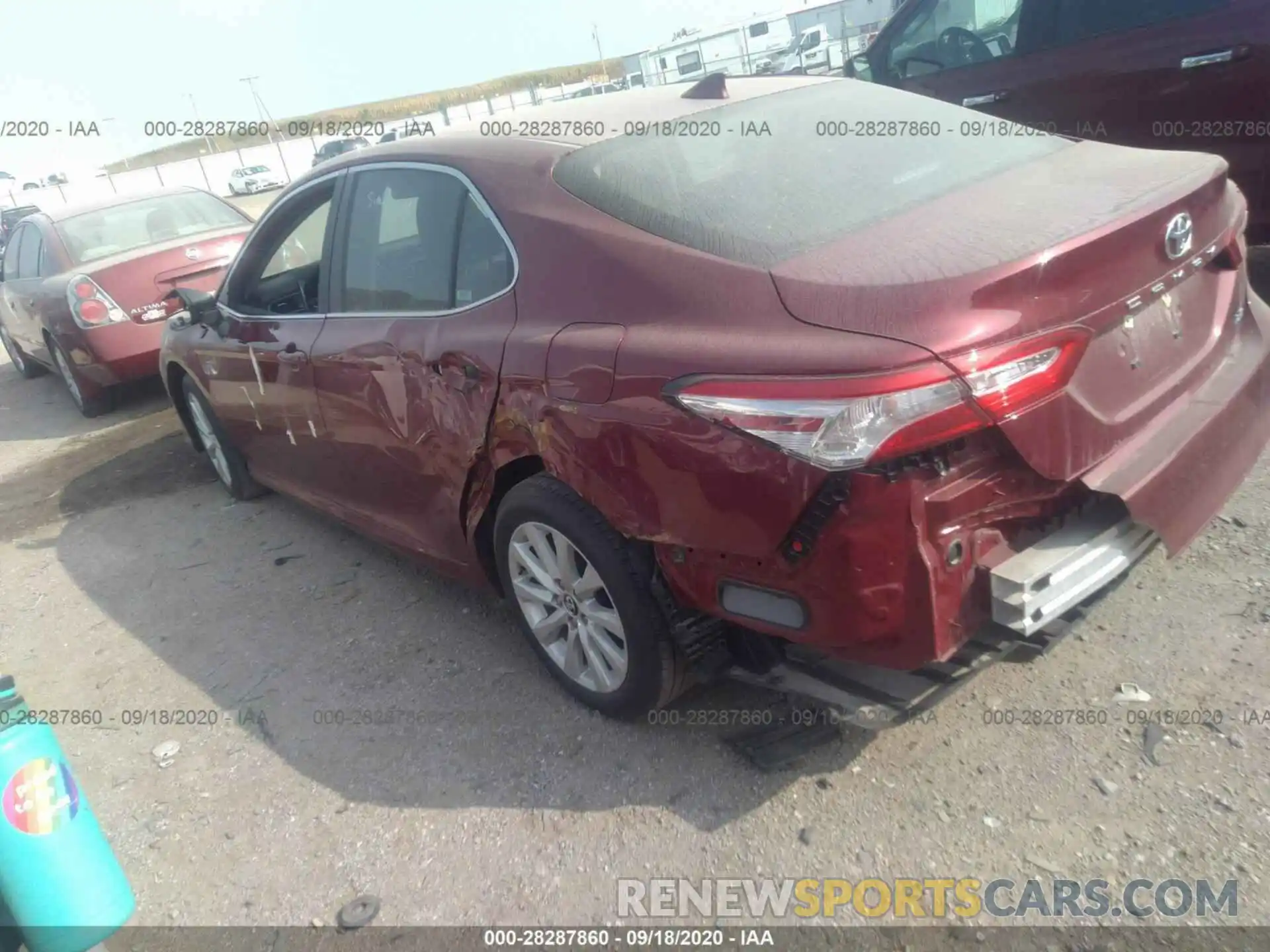 3 Photograph of a damaged car 4T1C11AK7LU331828 TOYOTA CAMRY 2020