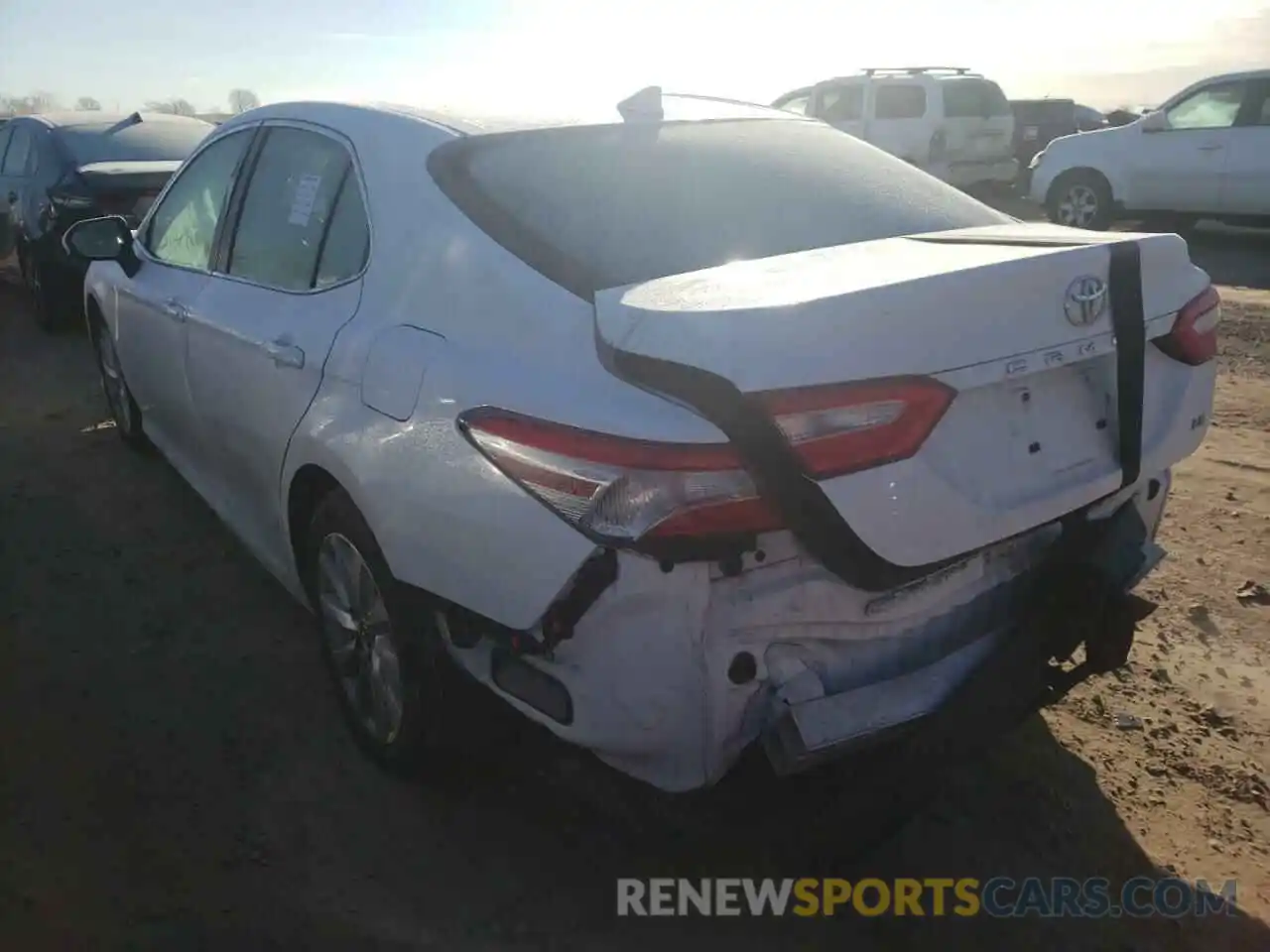 3 Photograph of a damaged car 4T1C11AK7LU336205 TOYOTA CAMRY 2020