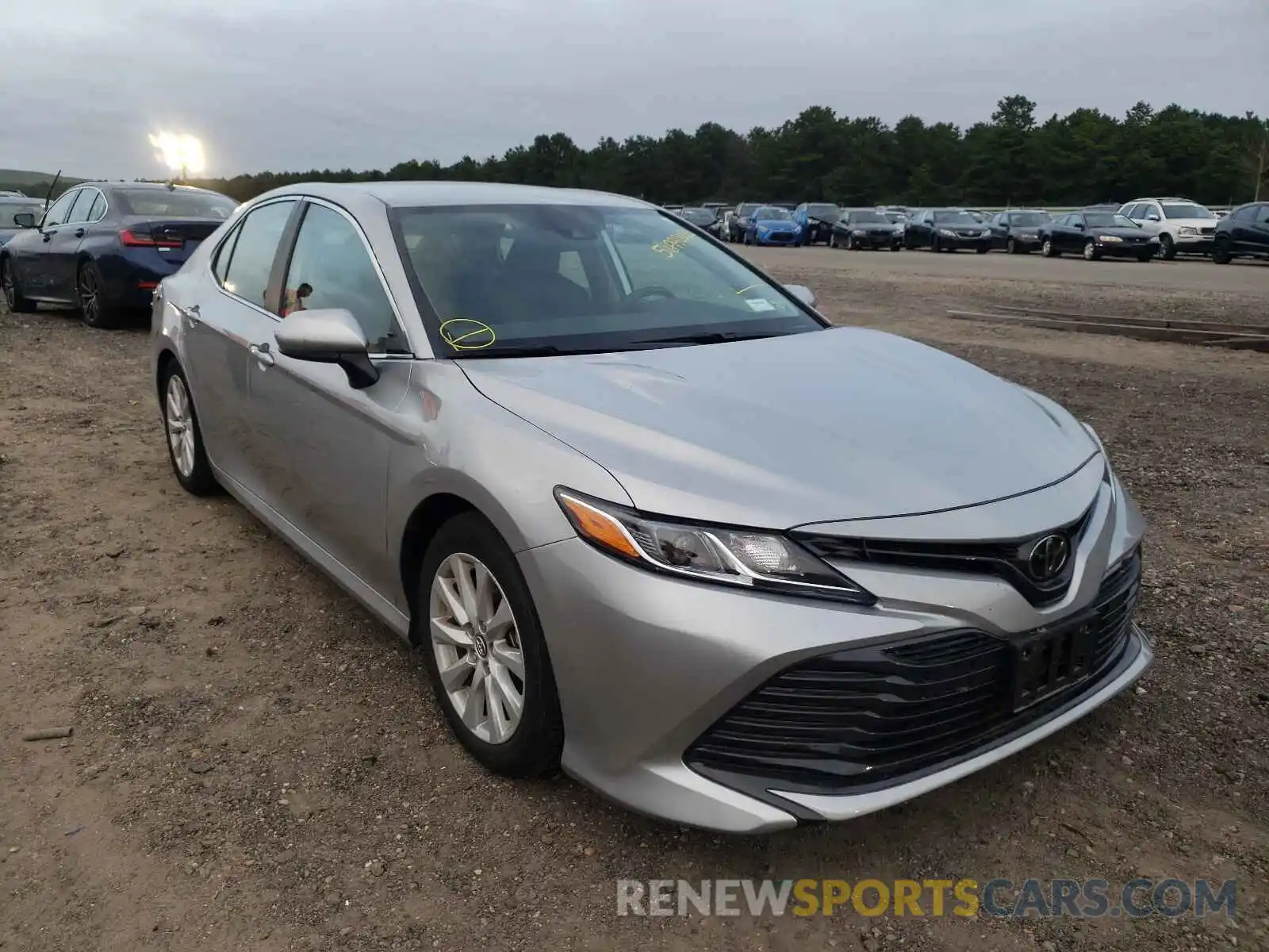 1 Photograph of a damaged car 4T1C11AK7LU337578 TOYOTA CAMRY 2020