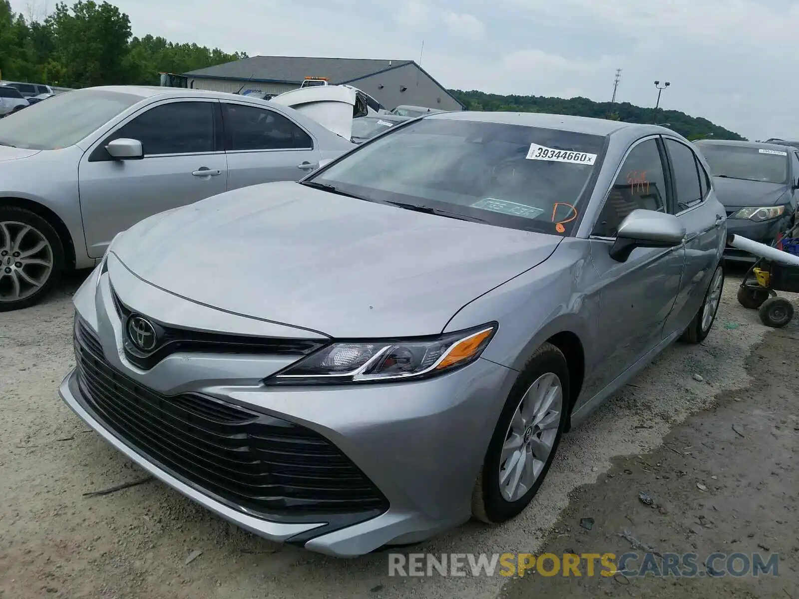 2 Photograph of a damaged car 4T1C11AK7LU340173 TOYOTA CAMRY 2020