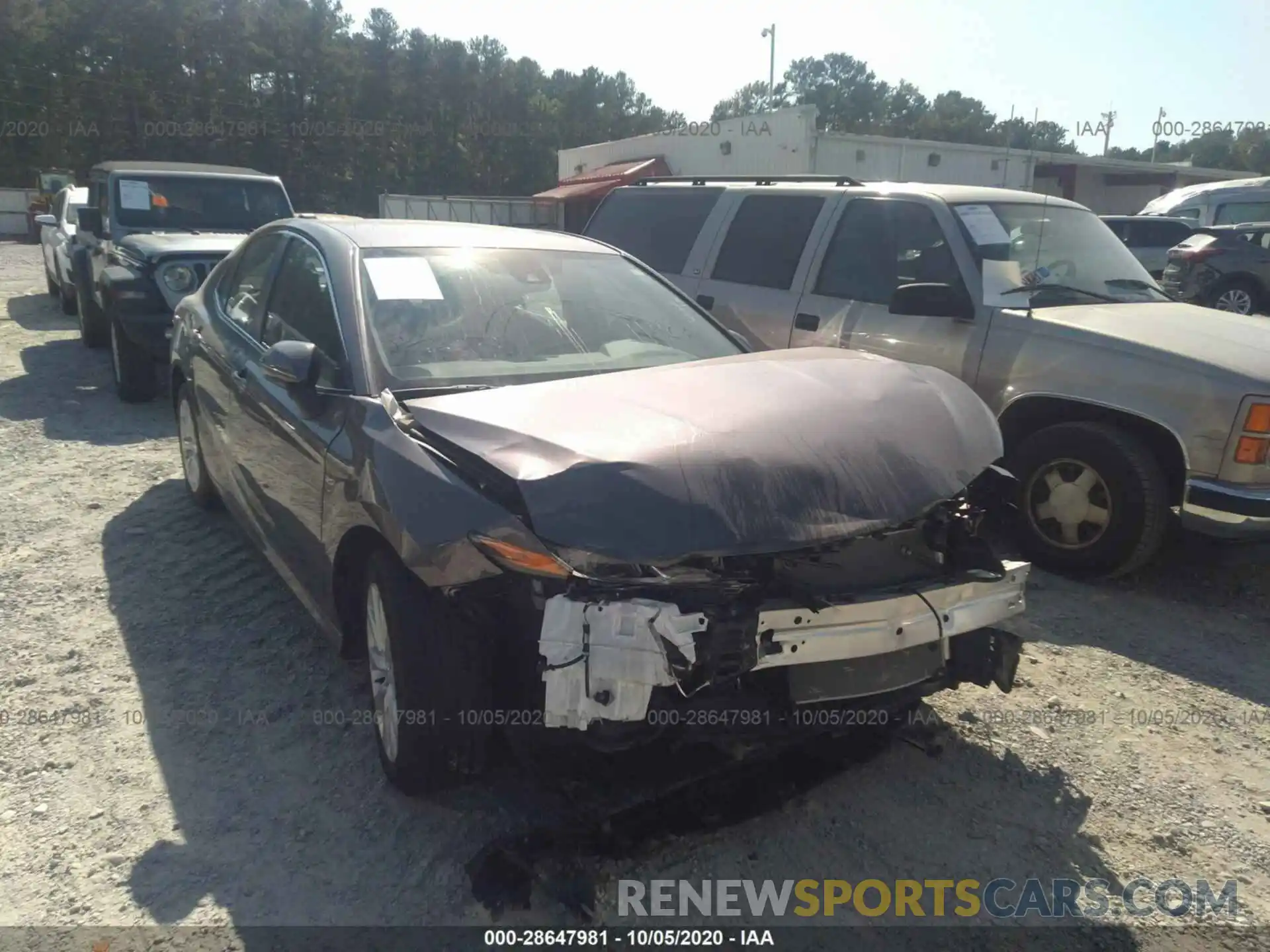 6 Photograph of a damaged car 4T1C11AK7LU345681 TOYOTA CAMRY 2020