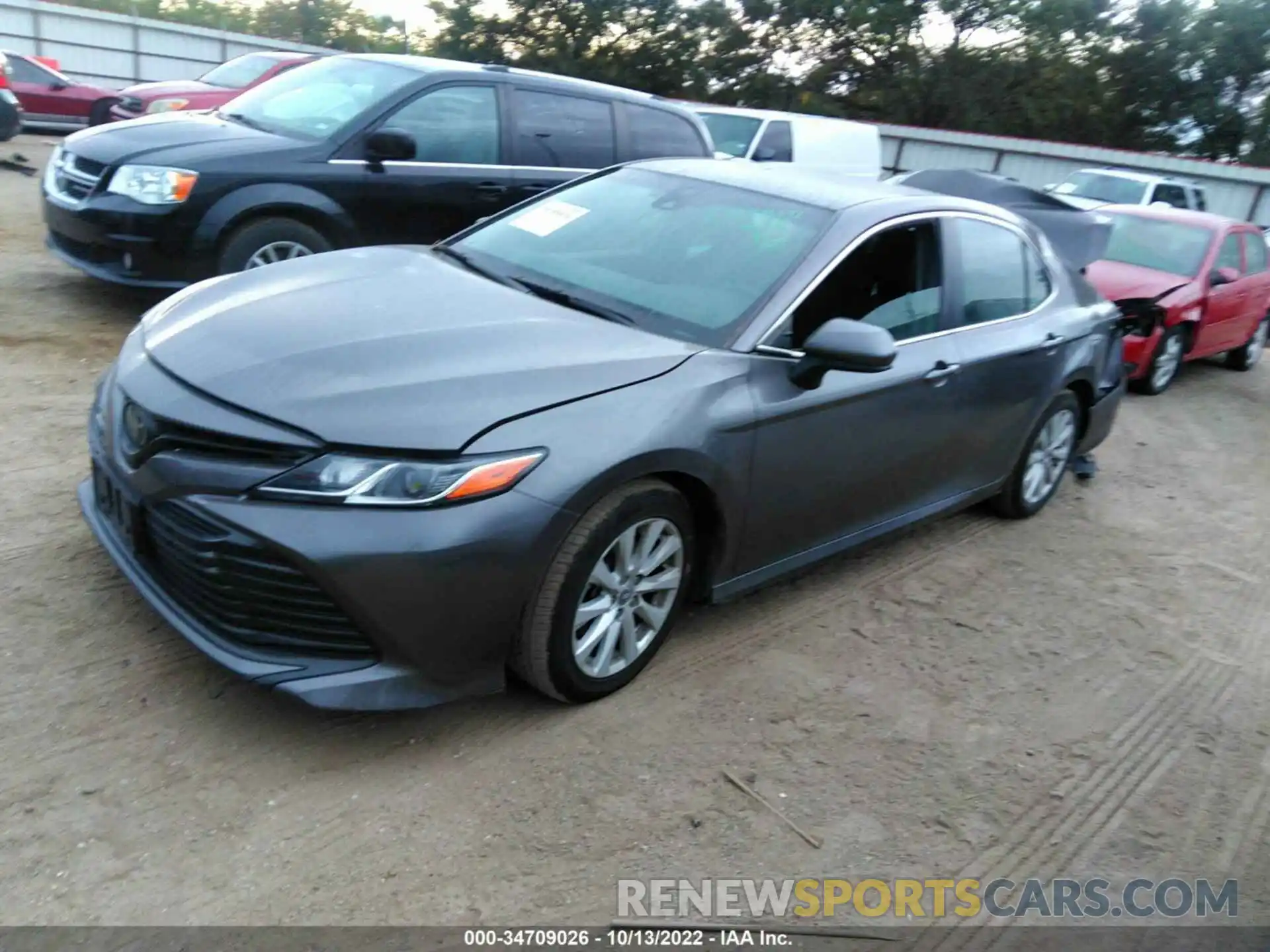 2 Photograph of a damaged car 4T1C11AK7LU359628 TOYOTA CAMRY 2020