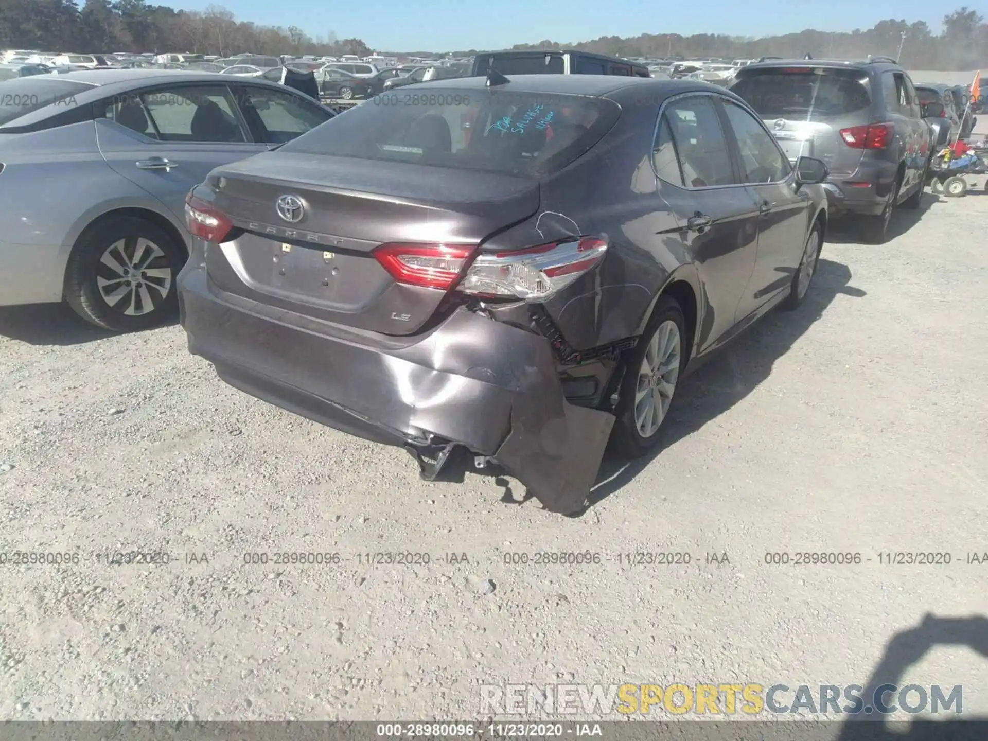 6 Photograph of a damaged car 4T1C11AK7LU359774 TOYOTA CAMRY 2020