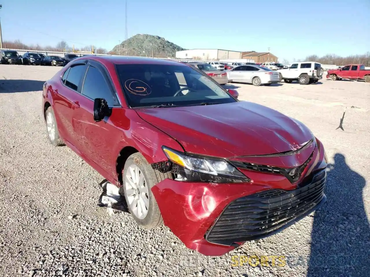 1 Photograph of a damaged car 4T1C11AK7LU368555 TOYOTA CAMRY 2020