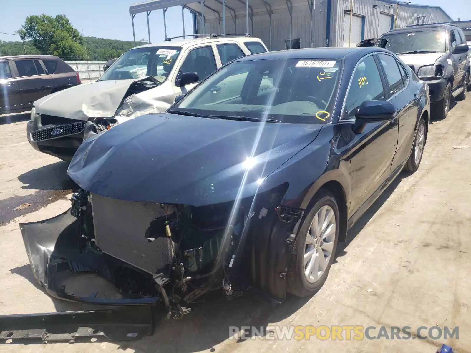 2 Photograph of a damaged car 4T1C11AK7LU378356 TOYOTA CAMRY 2020