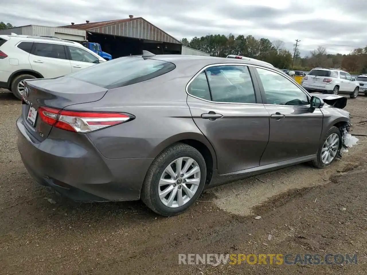 3 Photograph of a damaged car 4T1C11AK7LU392354 TOYOTA CAMRY 2020