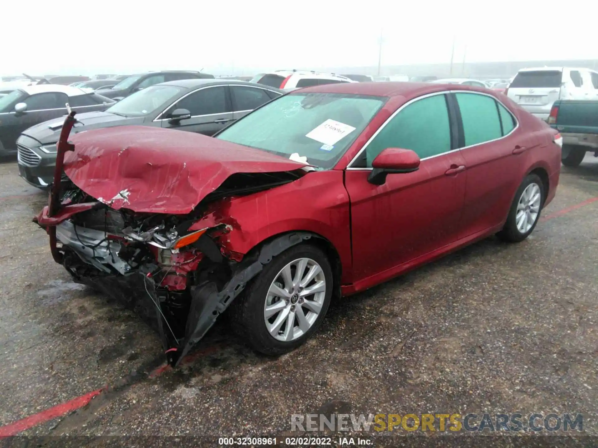 2 Photograph of a damaged car 4T1C11AK7LU505851 TOYOTA CAMRY 2020