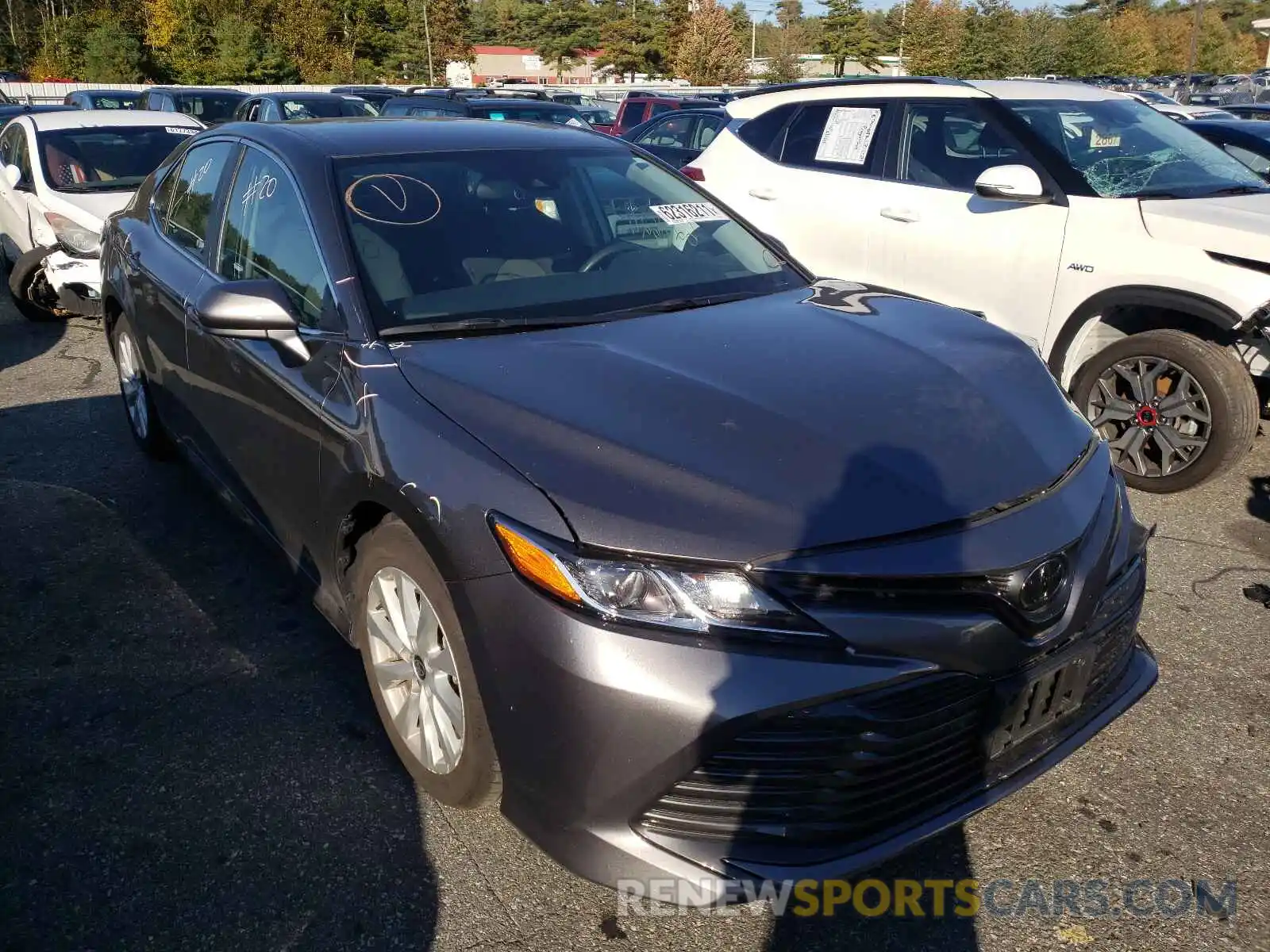 1 Photograph of a damaged car 4T1C11AK7LU510595 TOYOTA CAMRY 2020