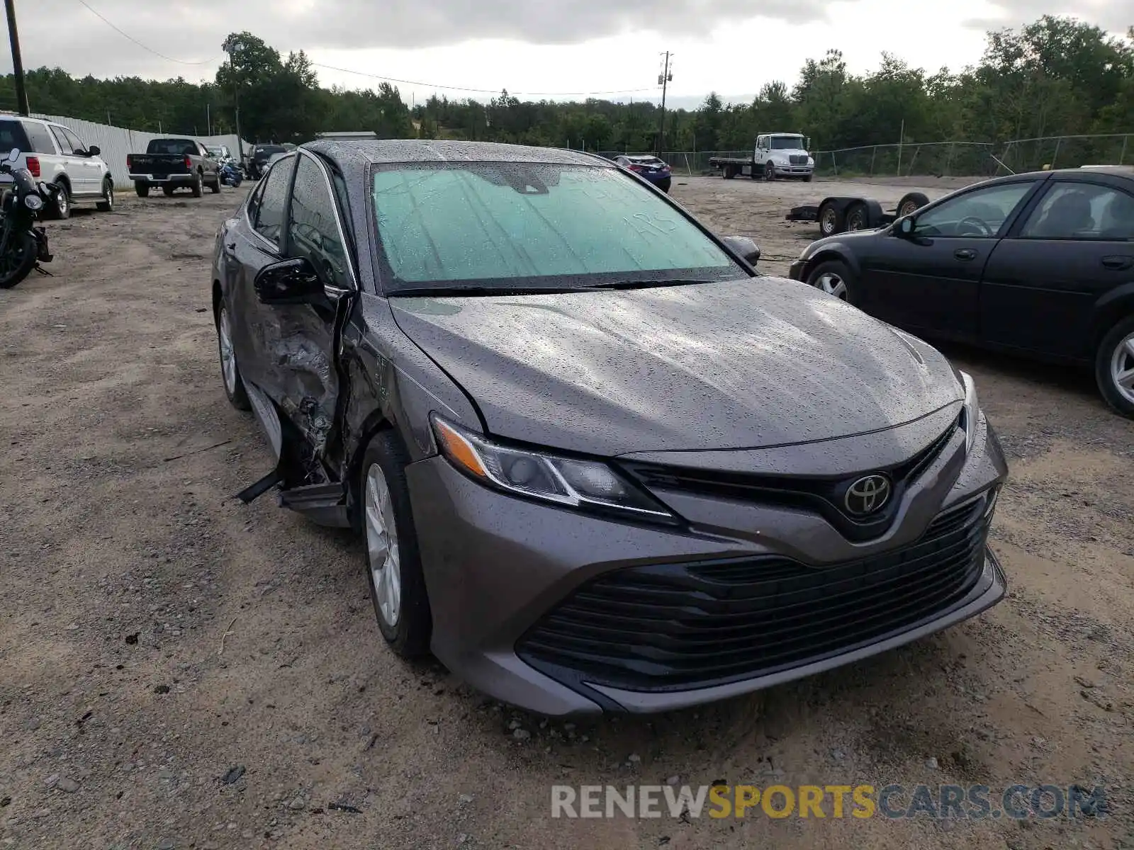 1 Photograph of a damaged car 4T1C11AK7LU862317 TOYOTA CAMRY 2020