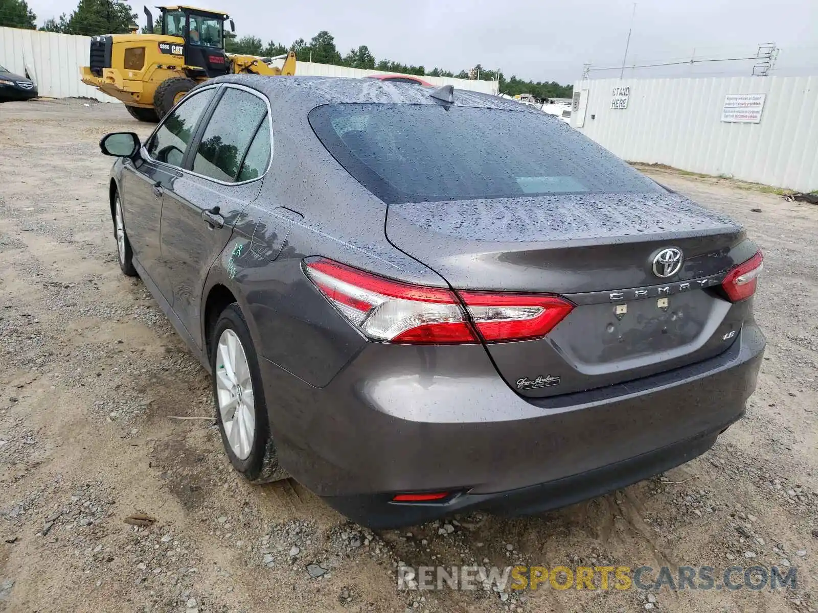 3 Photograph of a damaged car 4T1C11AK7LU862317 TOYOTA CAMRY 2020