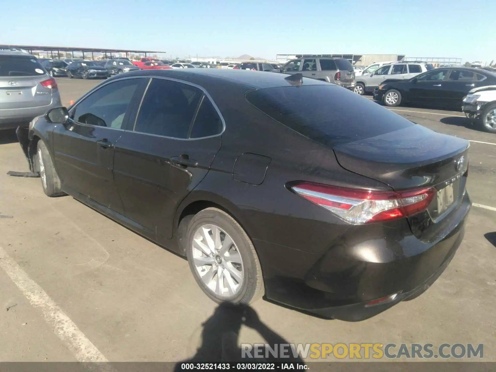 3 Photograph of a damaged car 4T1C11AK7LU865217 TOYOTA CAMRY 2020