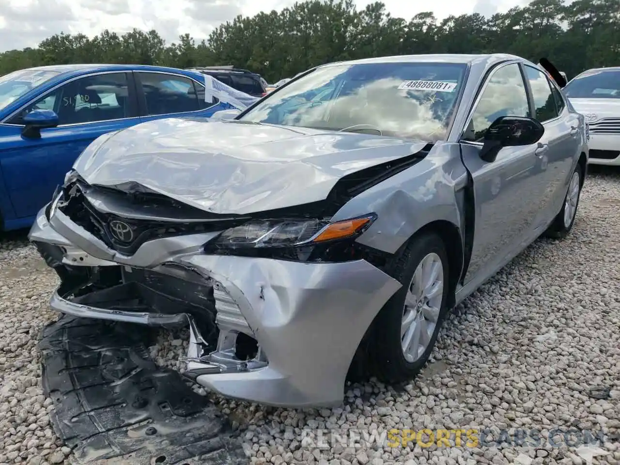 2 Photograph of a damaged car 4T1C11AK7LU868182 TOYOTA CAMRY 2020