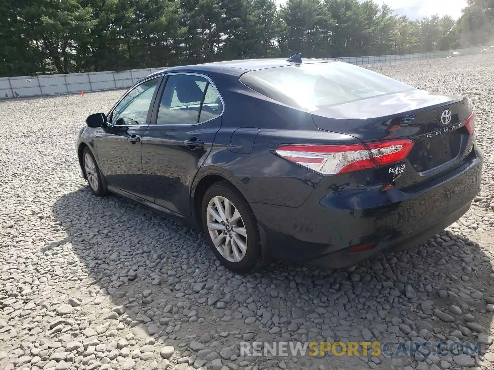 3 Photograph of a damaged car 4T1C11AK7LU869722 TOYOTA CAMRY 2020