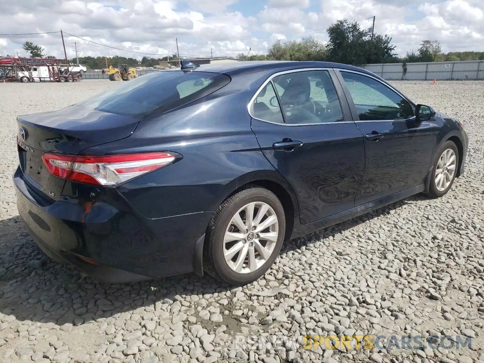 4 Photograph of a damaged car 4T1C11AK7LU869722 TOYOTA CAMRY 2020