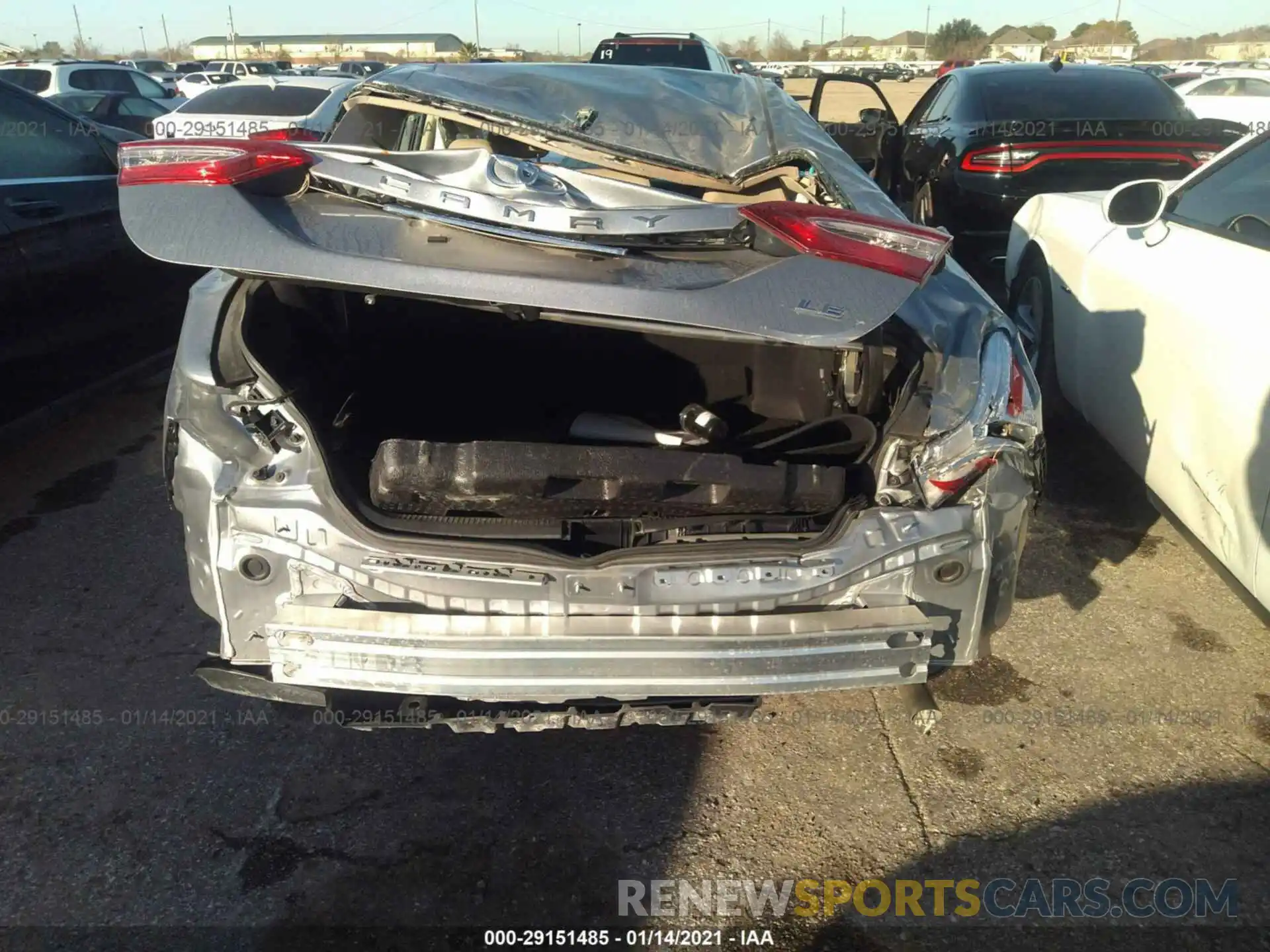 6 Photograph of a damaged car 4T1C11AK7LU872202 TOYOTA CAMRY 2020