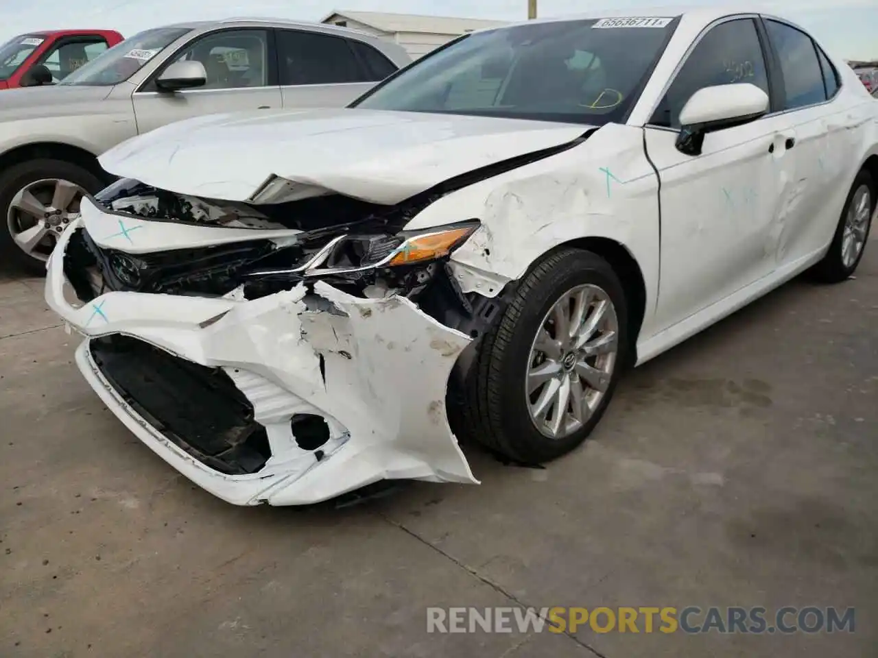 9 Photograph of a damaged car 4T1C11AK7LU881921 TOYOTA CAMRY 2020