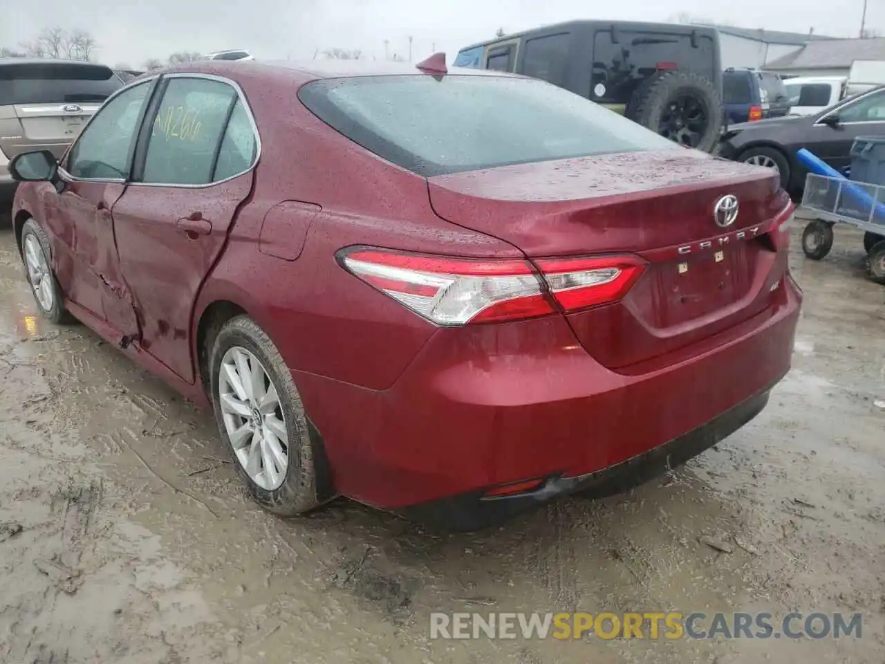 3 Photograph of a damaged car 4T1C11AK7LU882700 TOYOTA CAMRY 2020