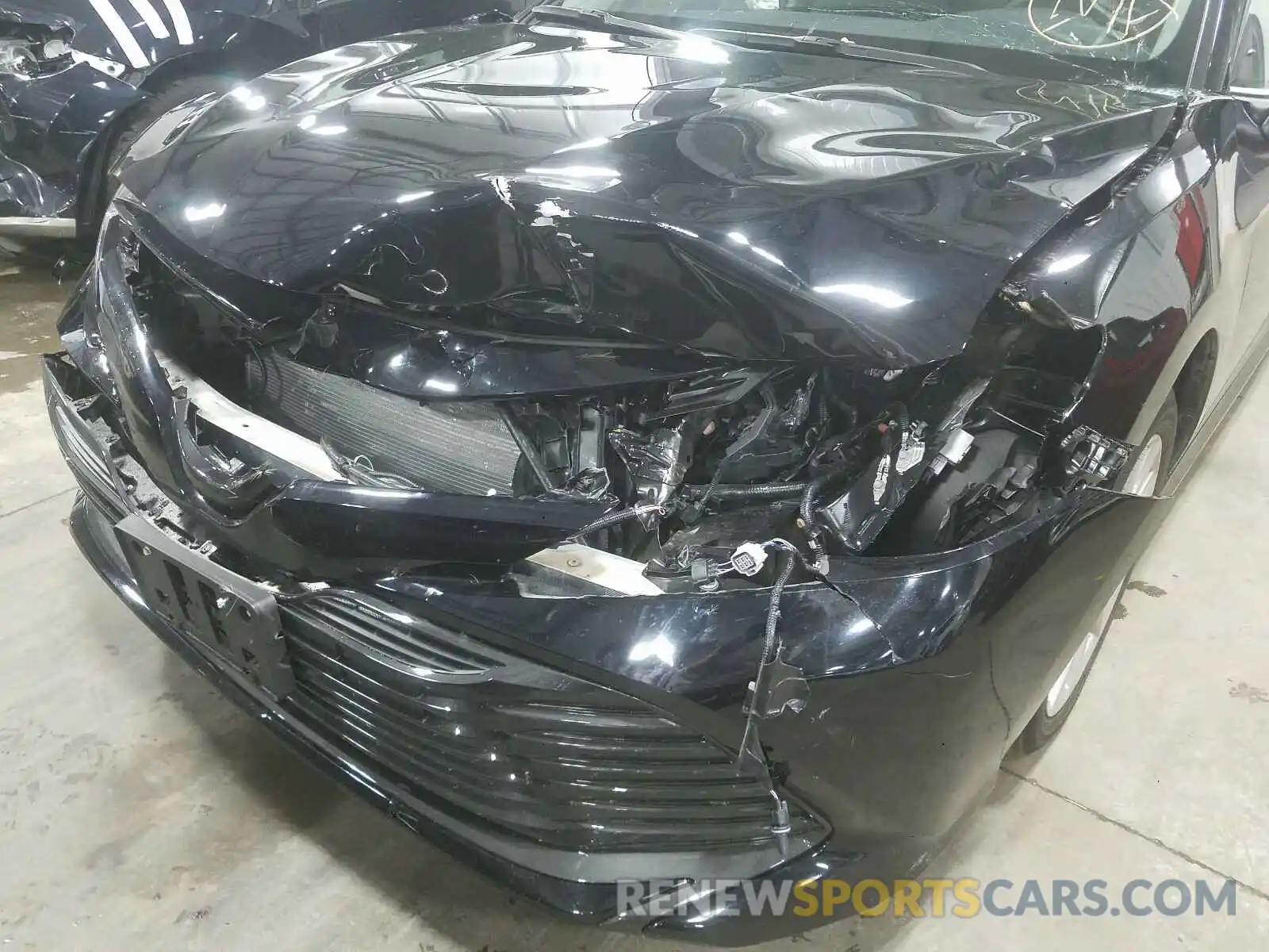 9 Photograph of a damaged car 4T1C11AK7LU888299 TOYOTA CAMRY 2020