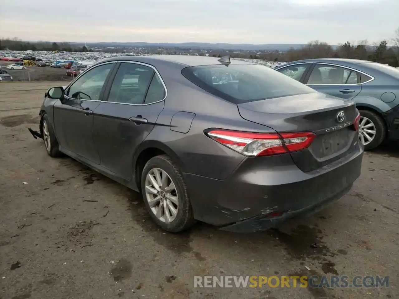 3 Photograph of a damaged car 4T1C11AK7LU892997 TOYOTA CAMRY 2020