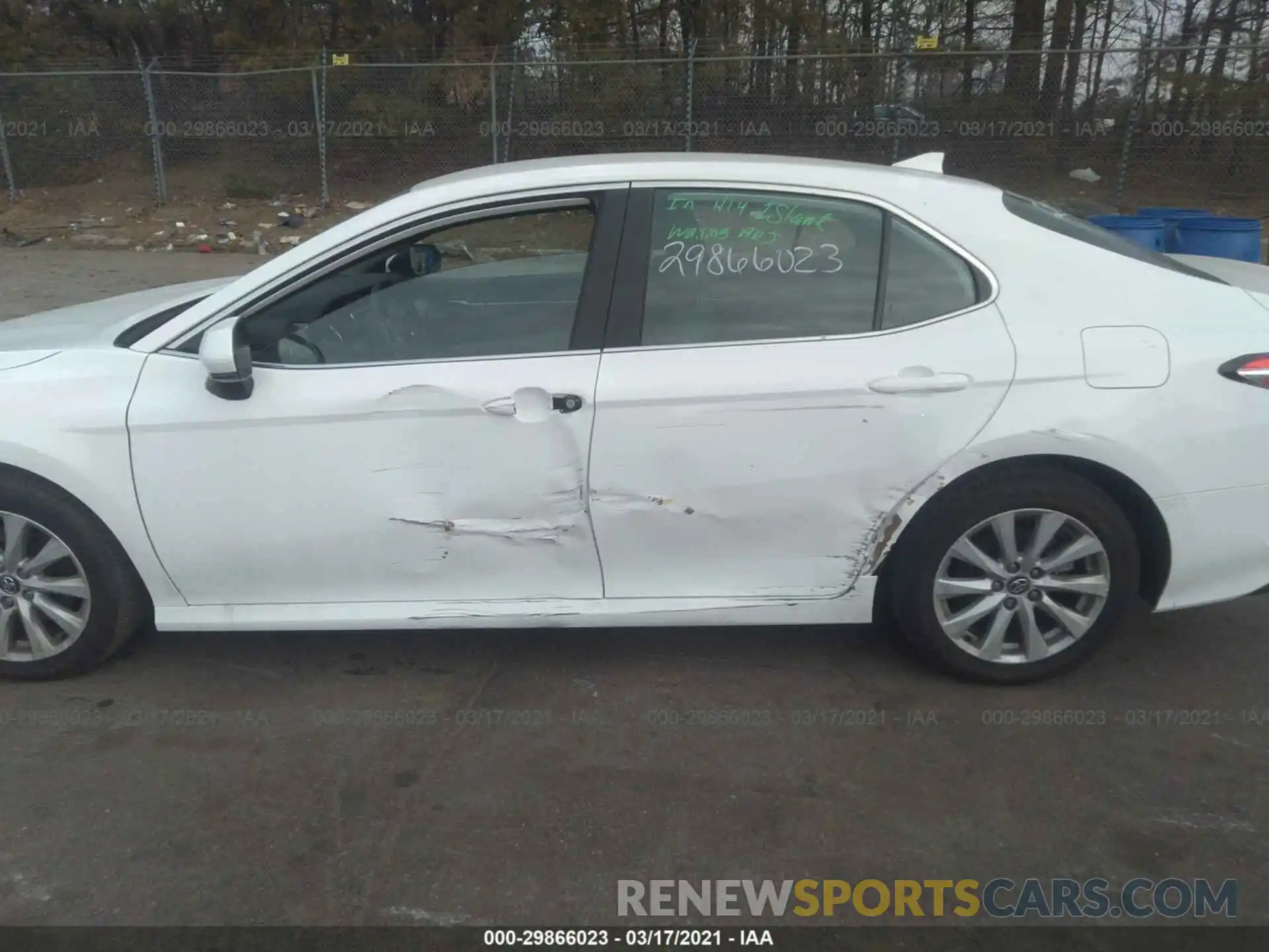 6 Photograph of a damaged car 4T1C11AK7LU904324 TOYOTA CAMRY 2020