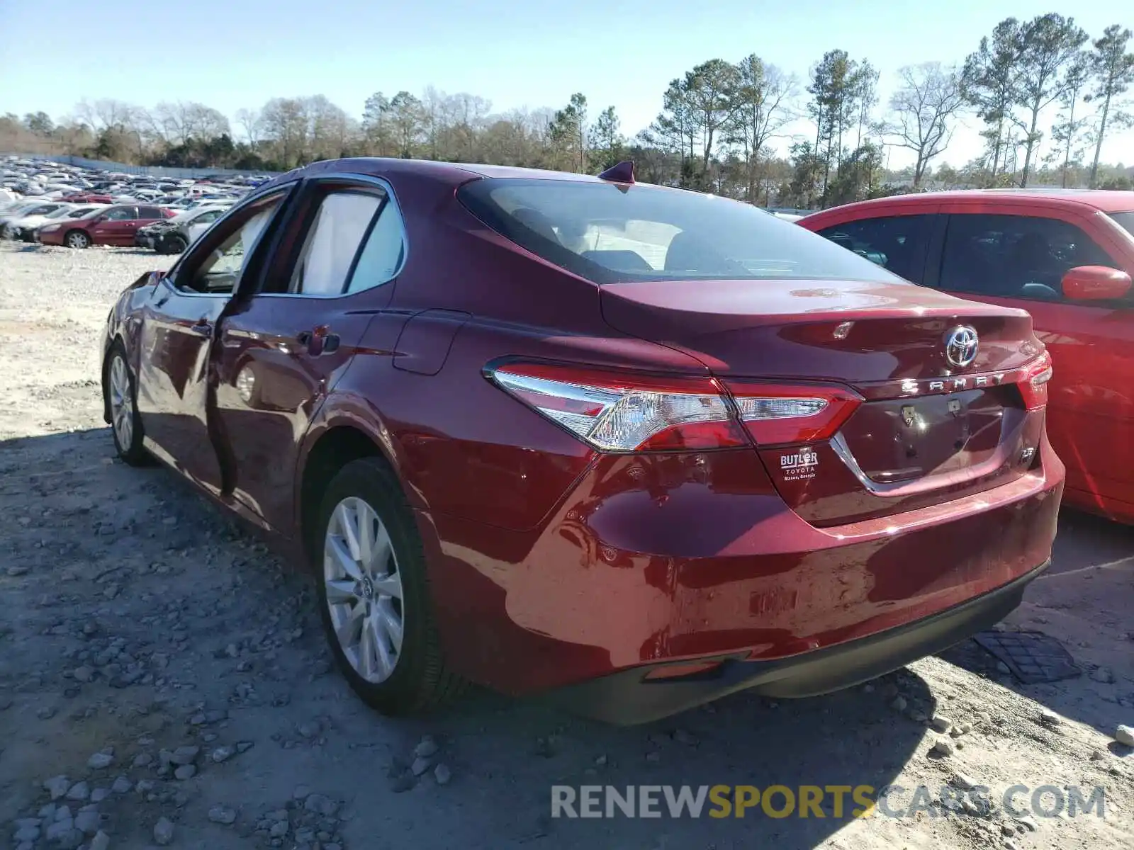 3 Photograph of a damaged car 4T1C11AK7LU904372 TOYOTA CAMRY 2020