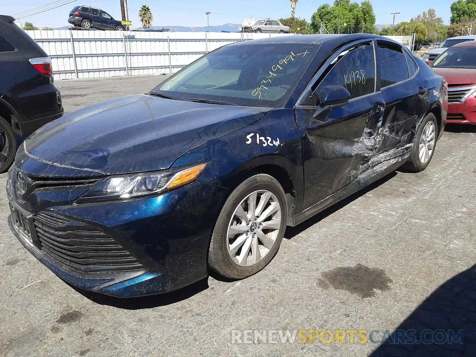 2 Photograph of a damaged car 4T1C11AK7LU908695 TOYOTA CAMRY 2020