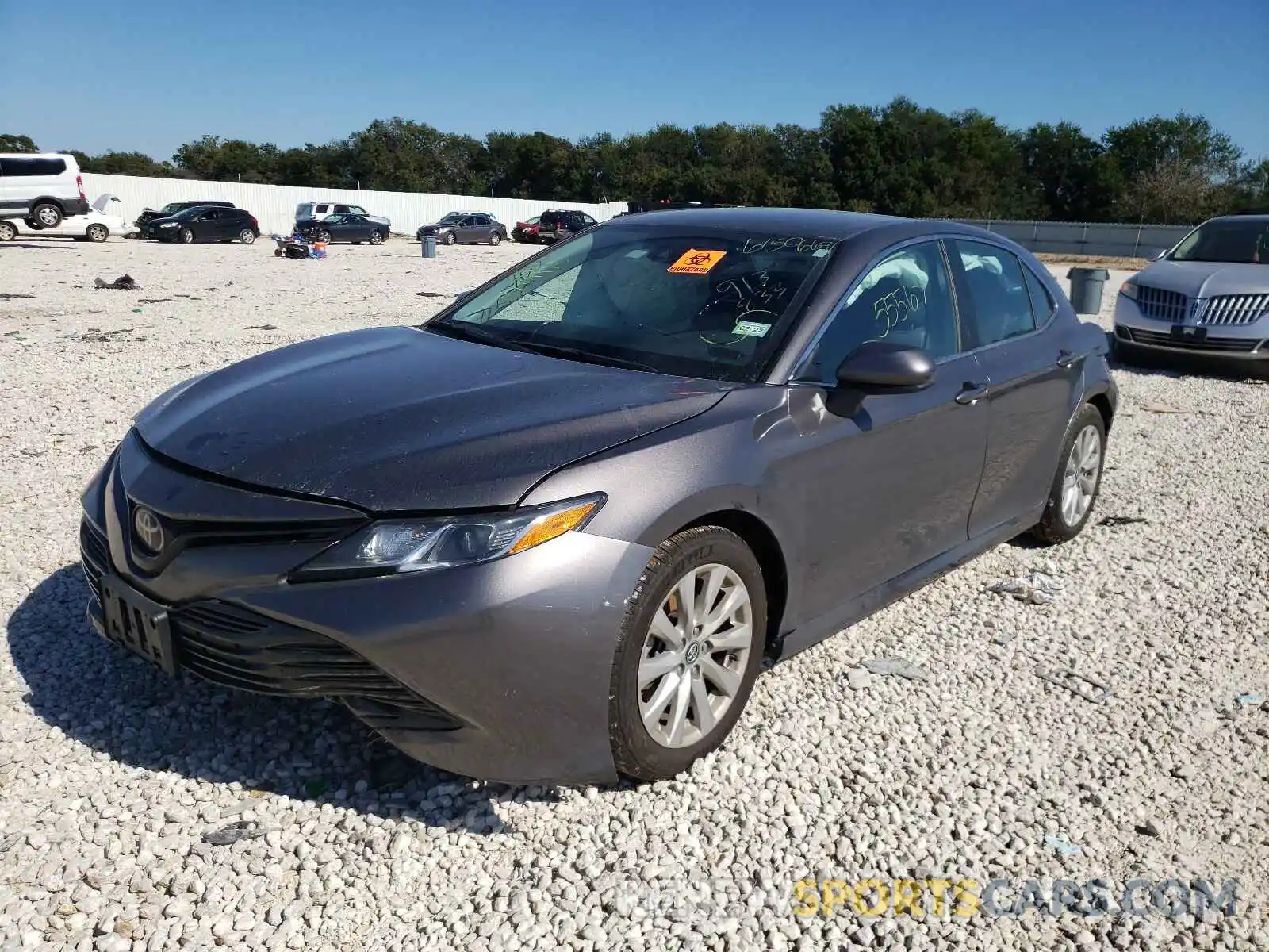 2 Photograph of a damaged car 4T1C11AK7LU913833 TOYOTA CAMRY 2020