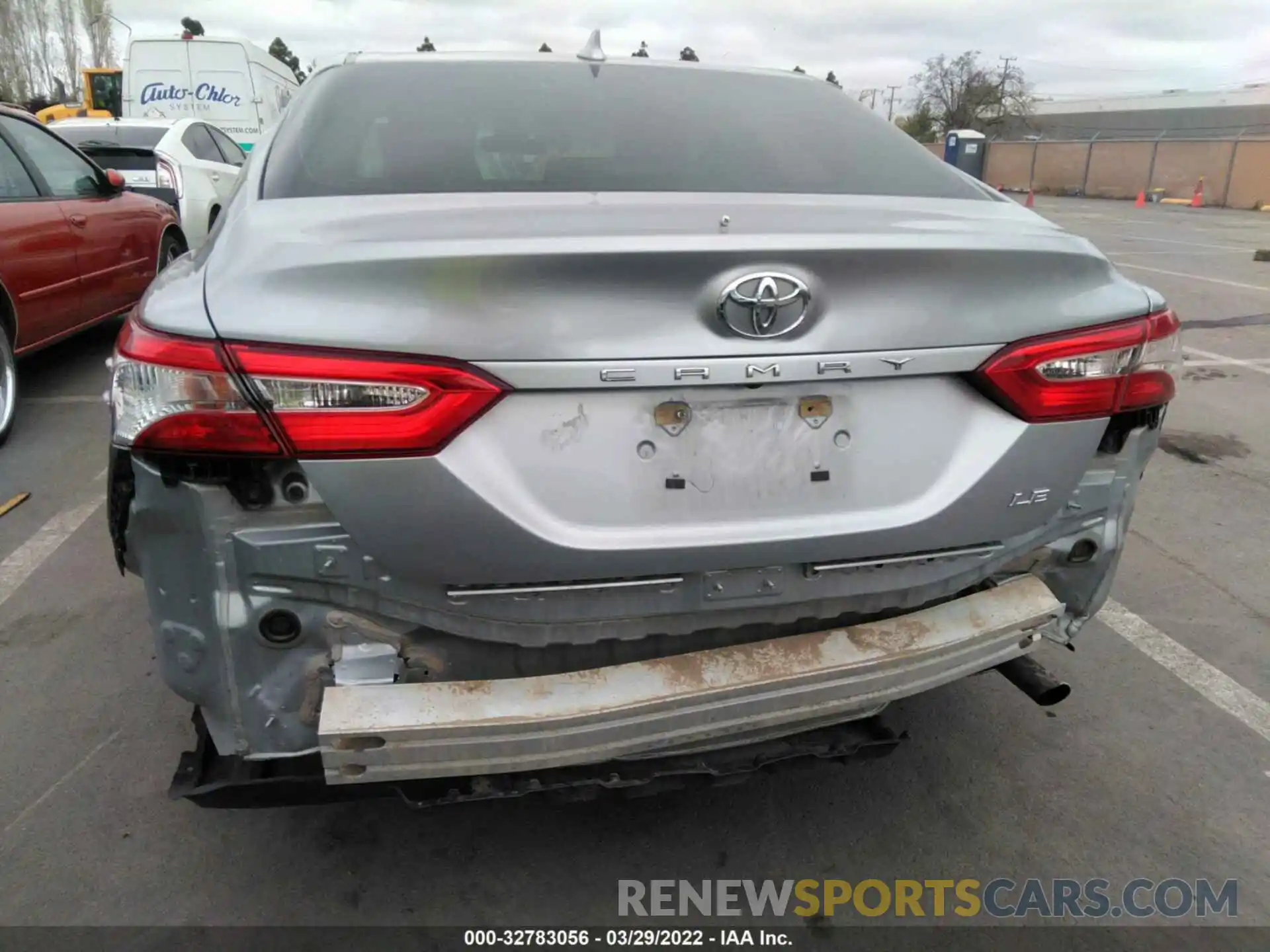 6 Photograph of a damaged car 4T1C11AK7LU916036 TOYOTA CAMRY 2020