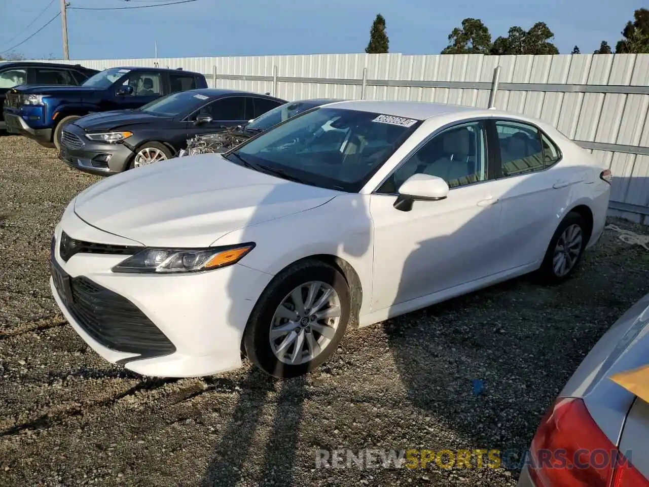 1 Photograph of a damaged car 4T1C11AK7LU918126 TOYOTA CAMRY 2020