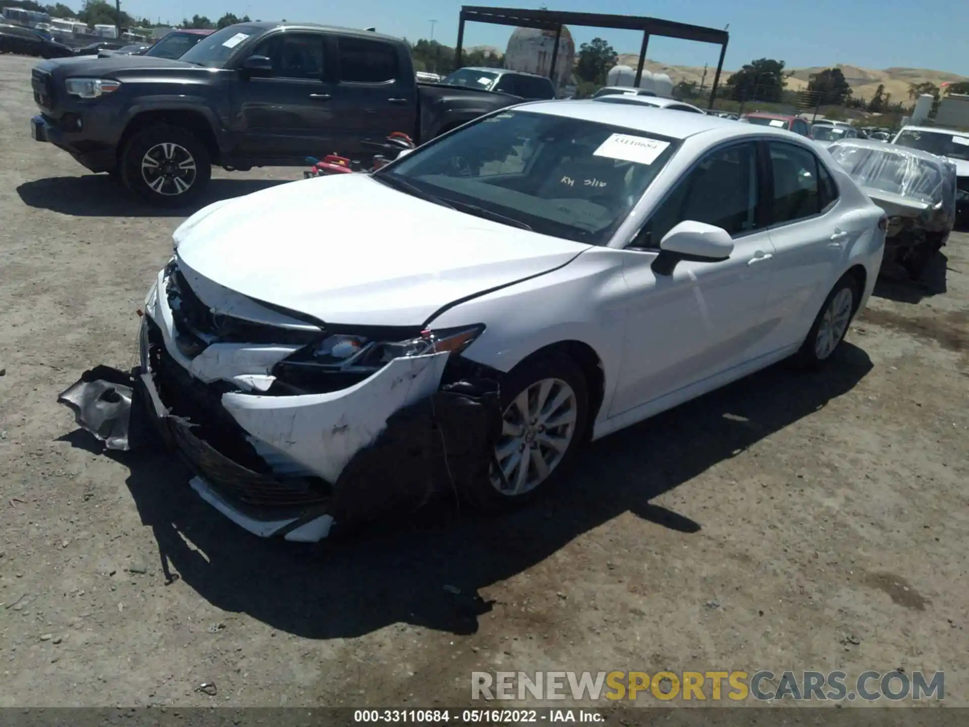 2 Photograph of a damaged car 4T1C11AK7LU921432 TOYOTA CAMRY 2020